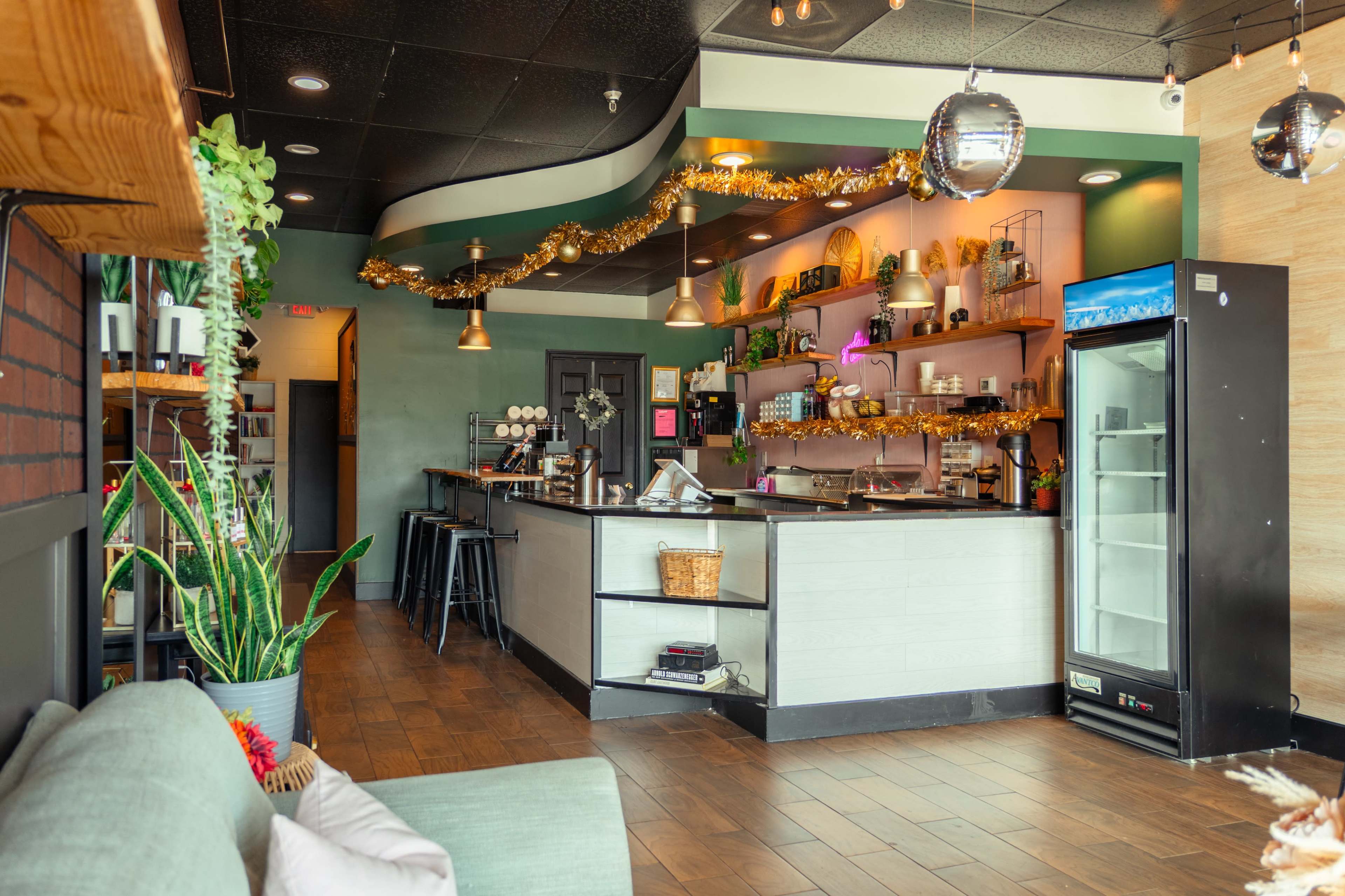 Cozy Coffee Shop-Style Venue | Perfect for Meetings, Small Gatherings & Creative Shoots Image in Ocoee, Ocoee, FL