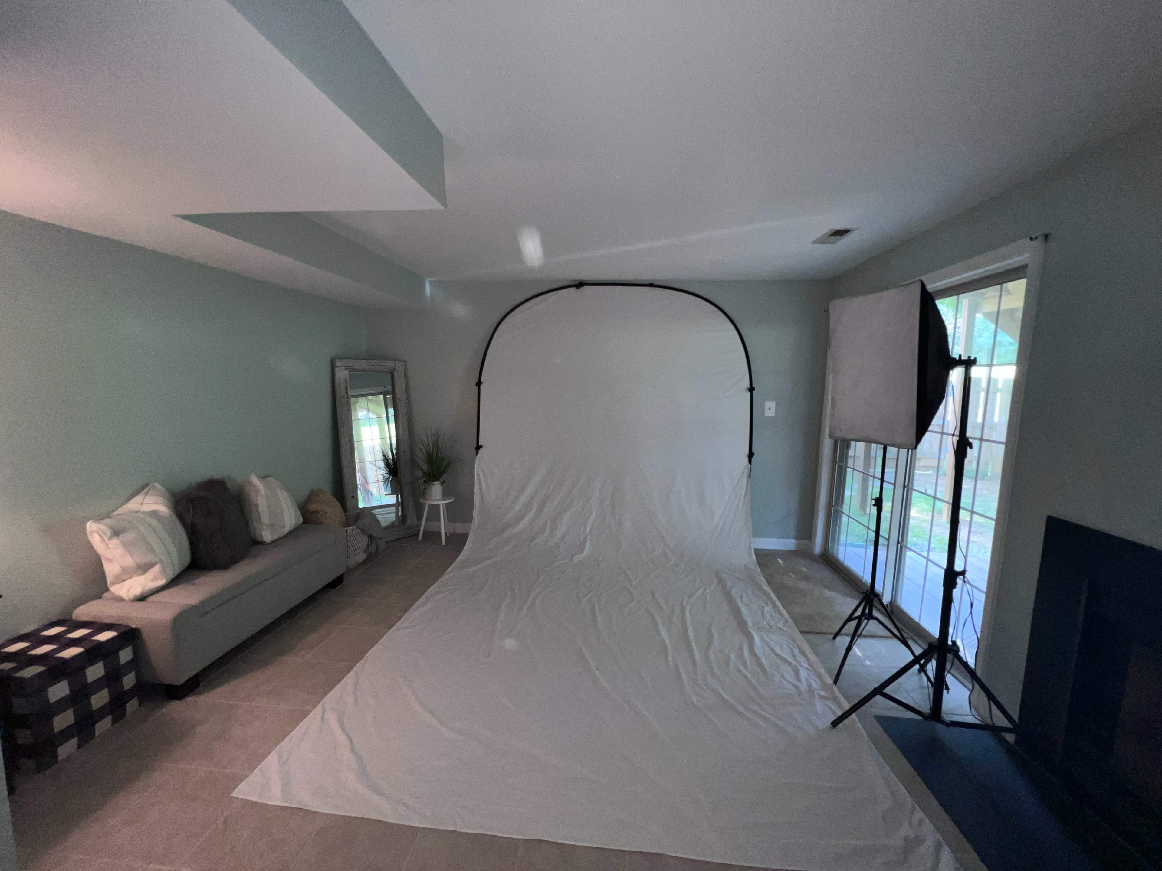 Suburban Studio with Multiple Spaces Image in , Fredericksburg, VA