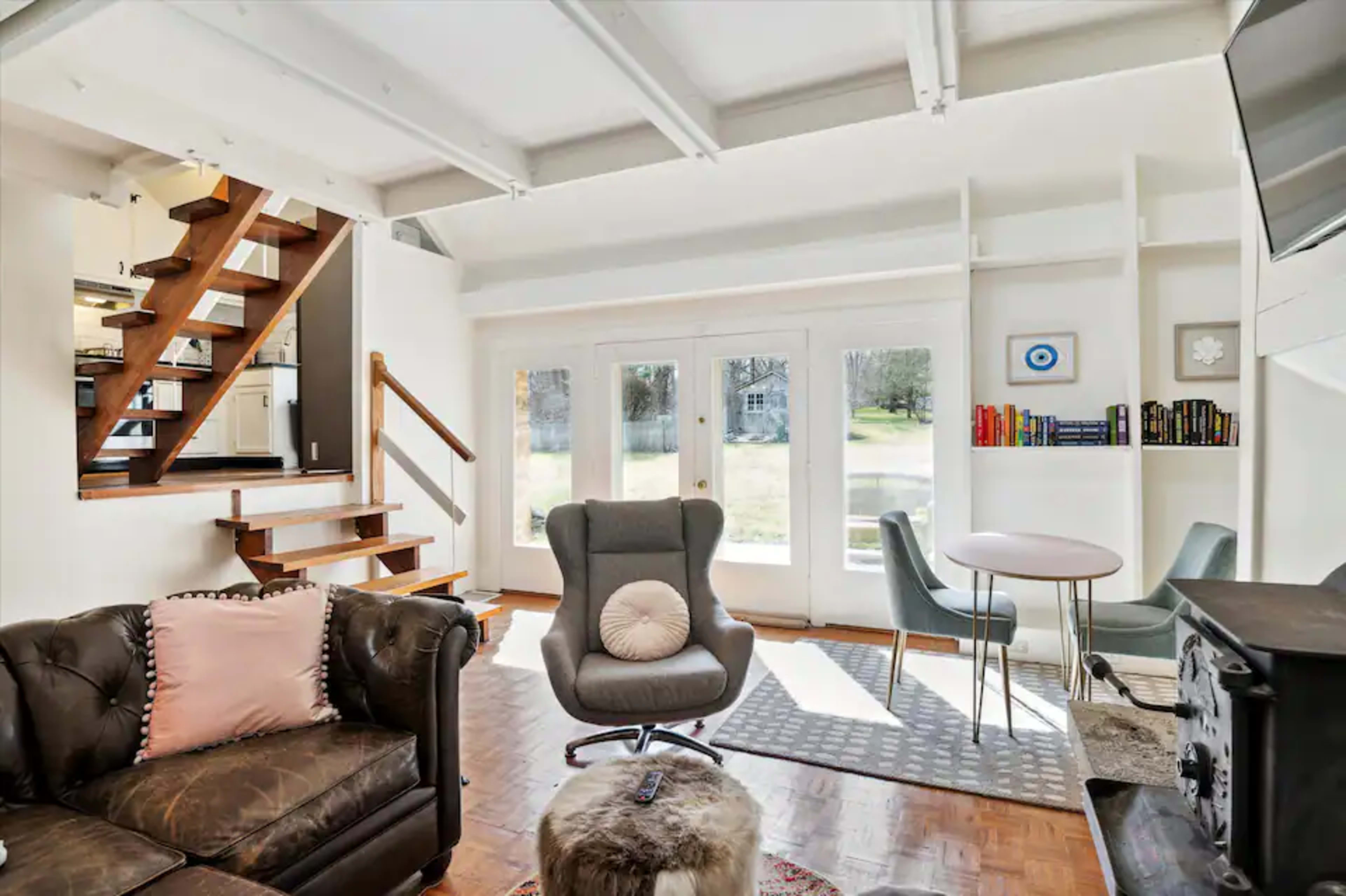 Adorable Historic Bungalow Image in Pike Creek, Newark, DE