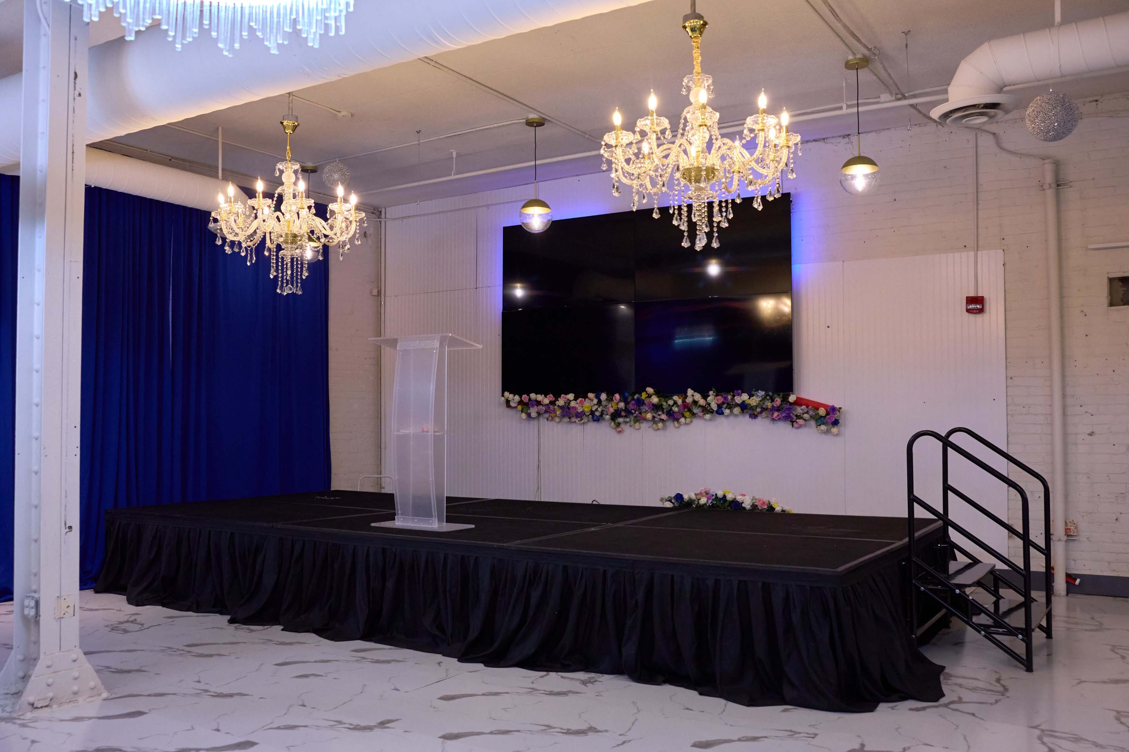 The Luxe at Harmon by BBE - Marble Room Image in Downtown West, Minneapolis, MN