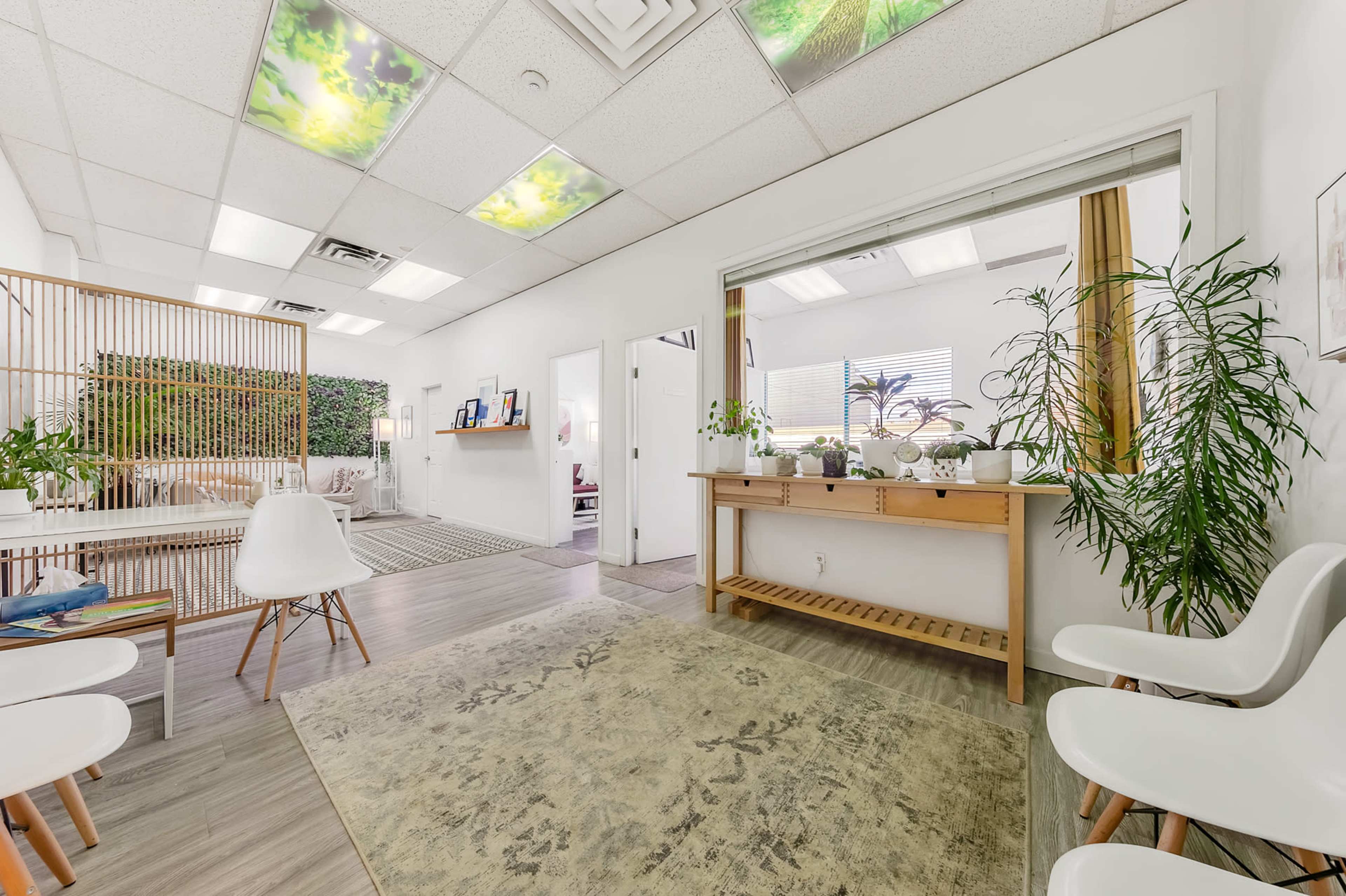 Indoor Garden Suite with Mountain Views Image in East Vancouver, Vancouver, BC