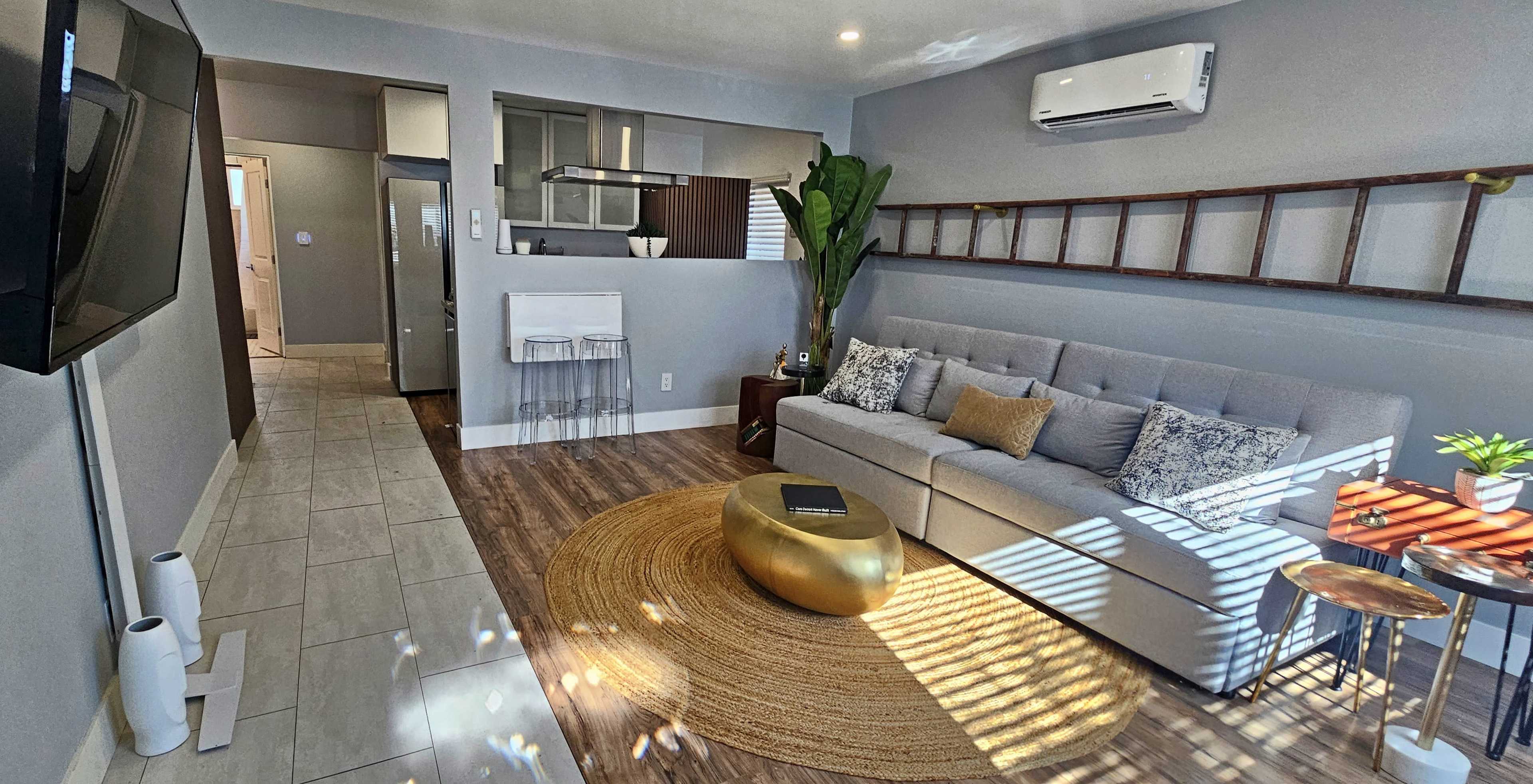 Downtown Newhall, Newly Renovated First Floor Unit Image in Newhall, Santa Clarita, CA