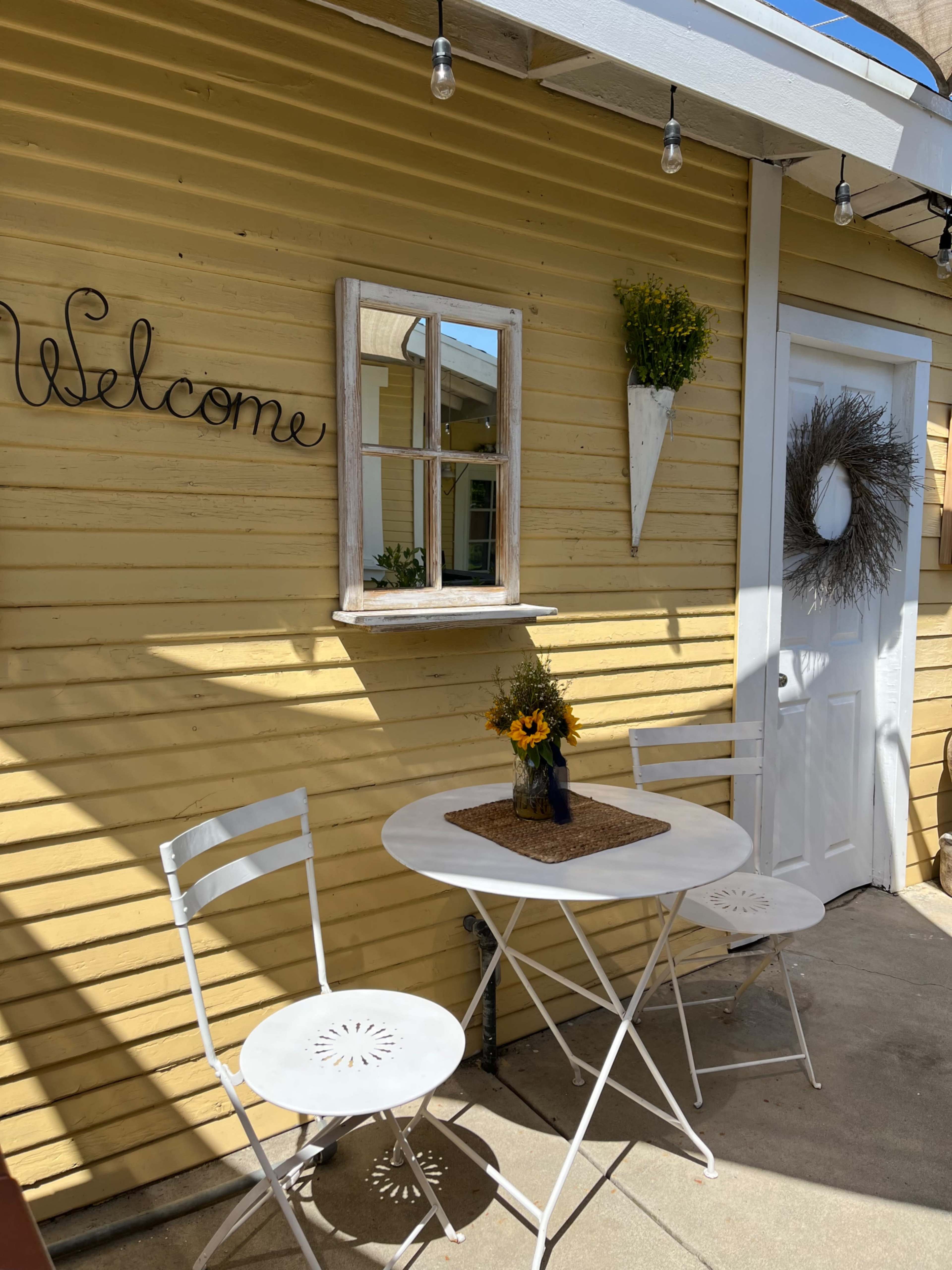 Spacious Cozy Backyard Image in Whittier, Whittier, CA