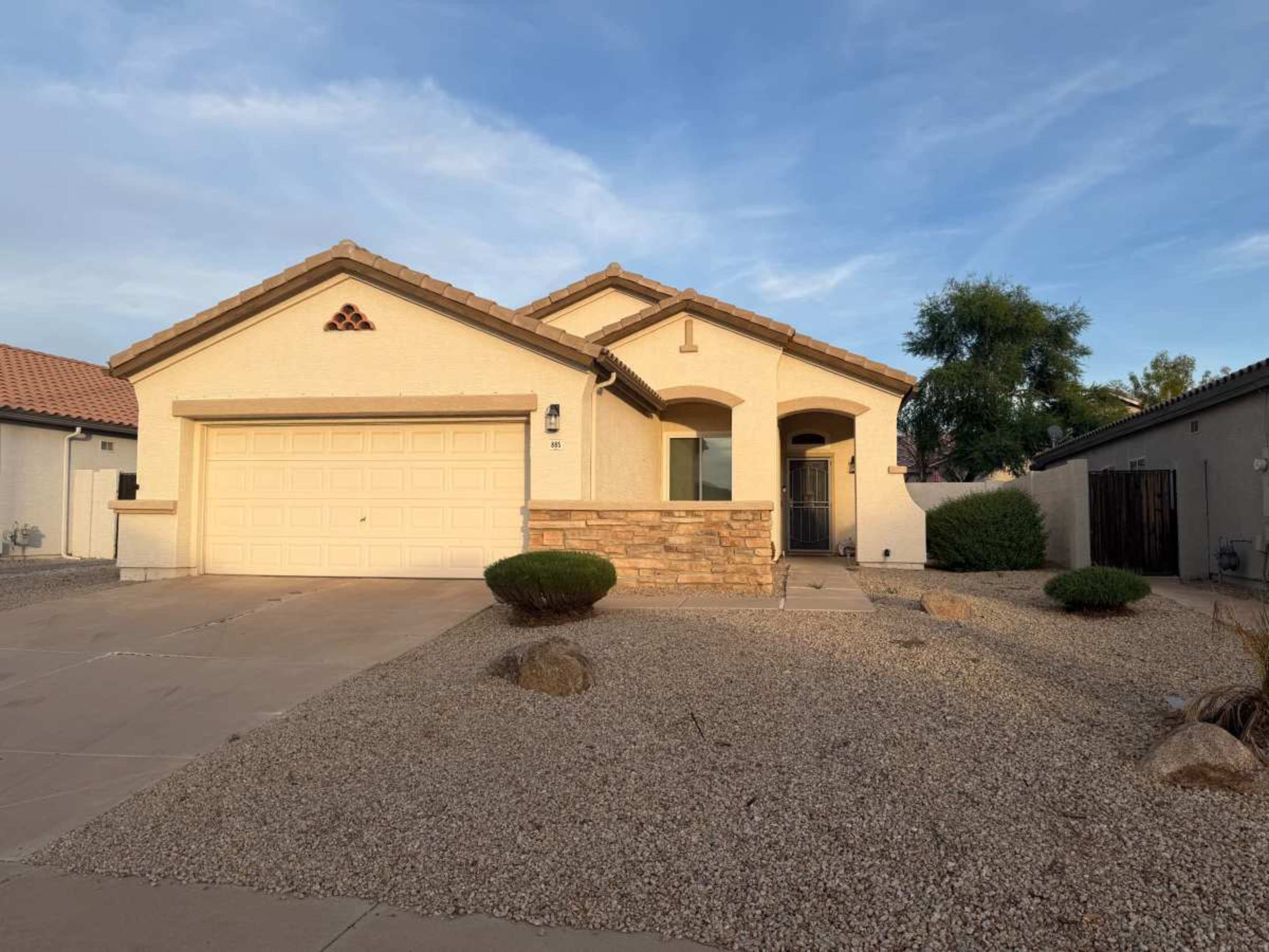 Greenfield Lakes Private Backyard Oasis Image in Greenfield Lakes, Gilbert, AZ