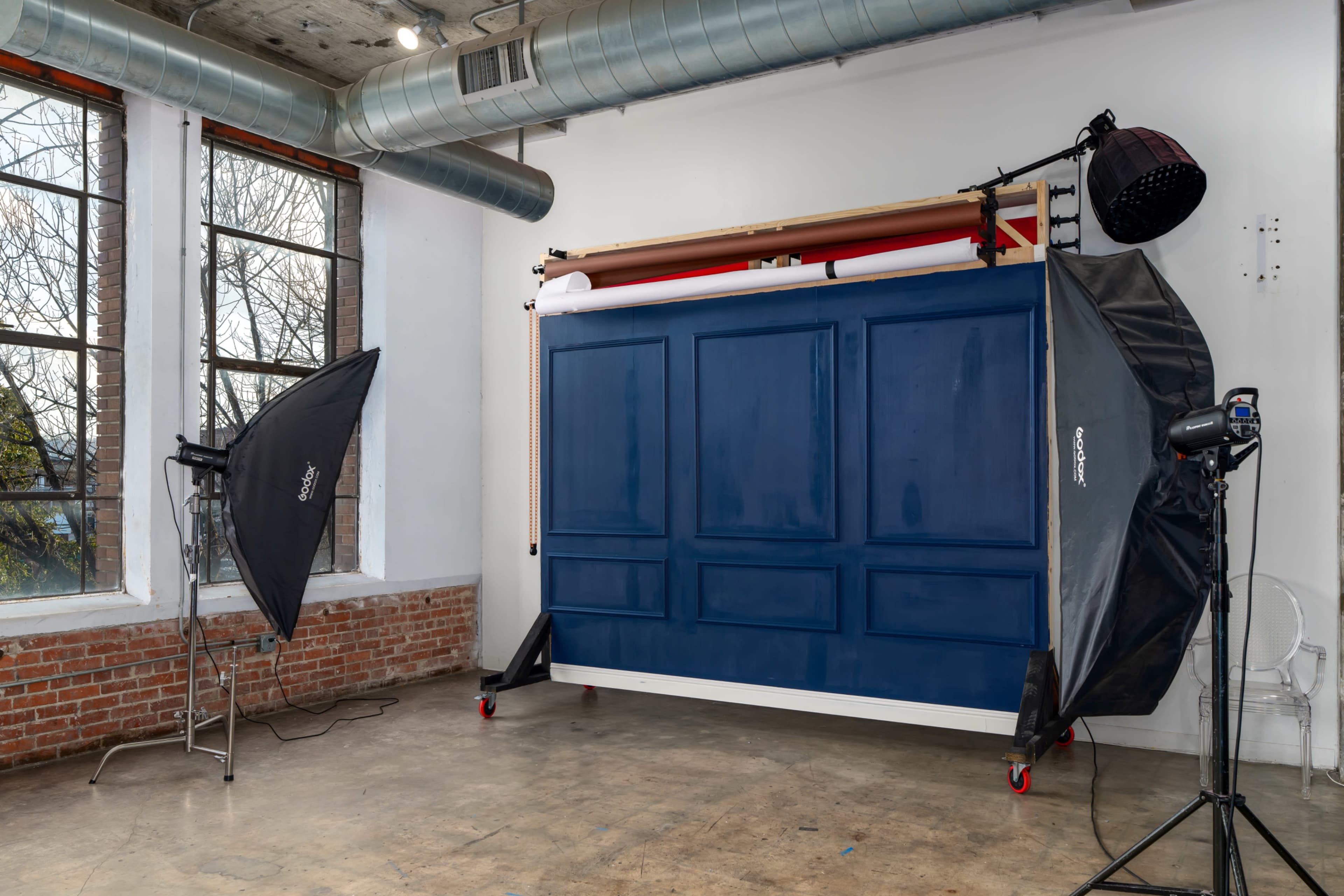 Downtown Loft Photography & Videography Studio Image in Fountain Heights, Birmingham, AL