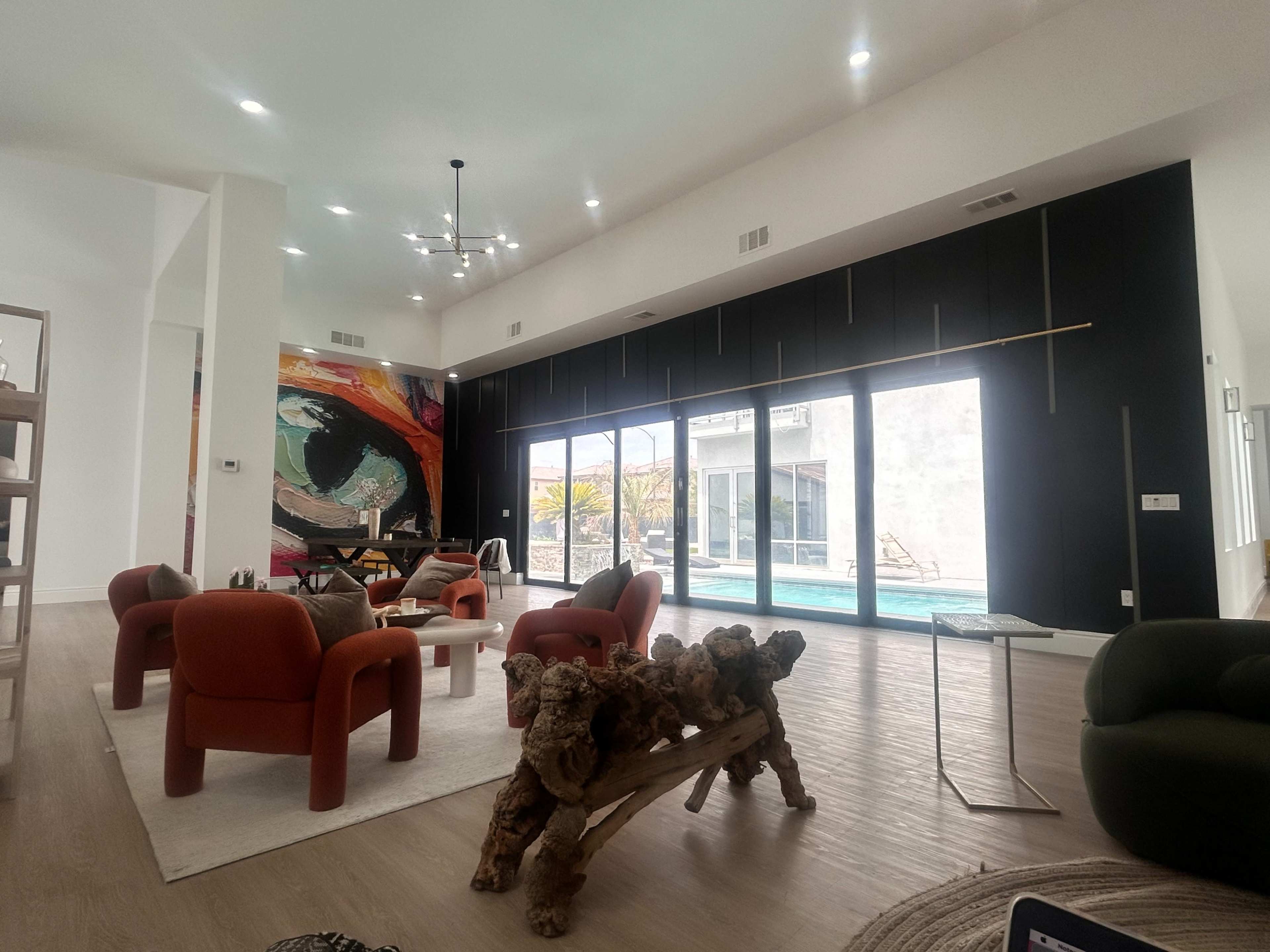 high ceiling modern massive home and outdoor space Image in Enterprise, las vegas, NV