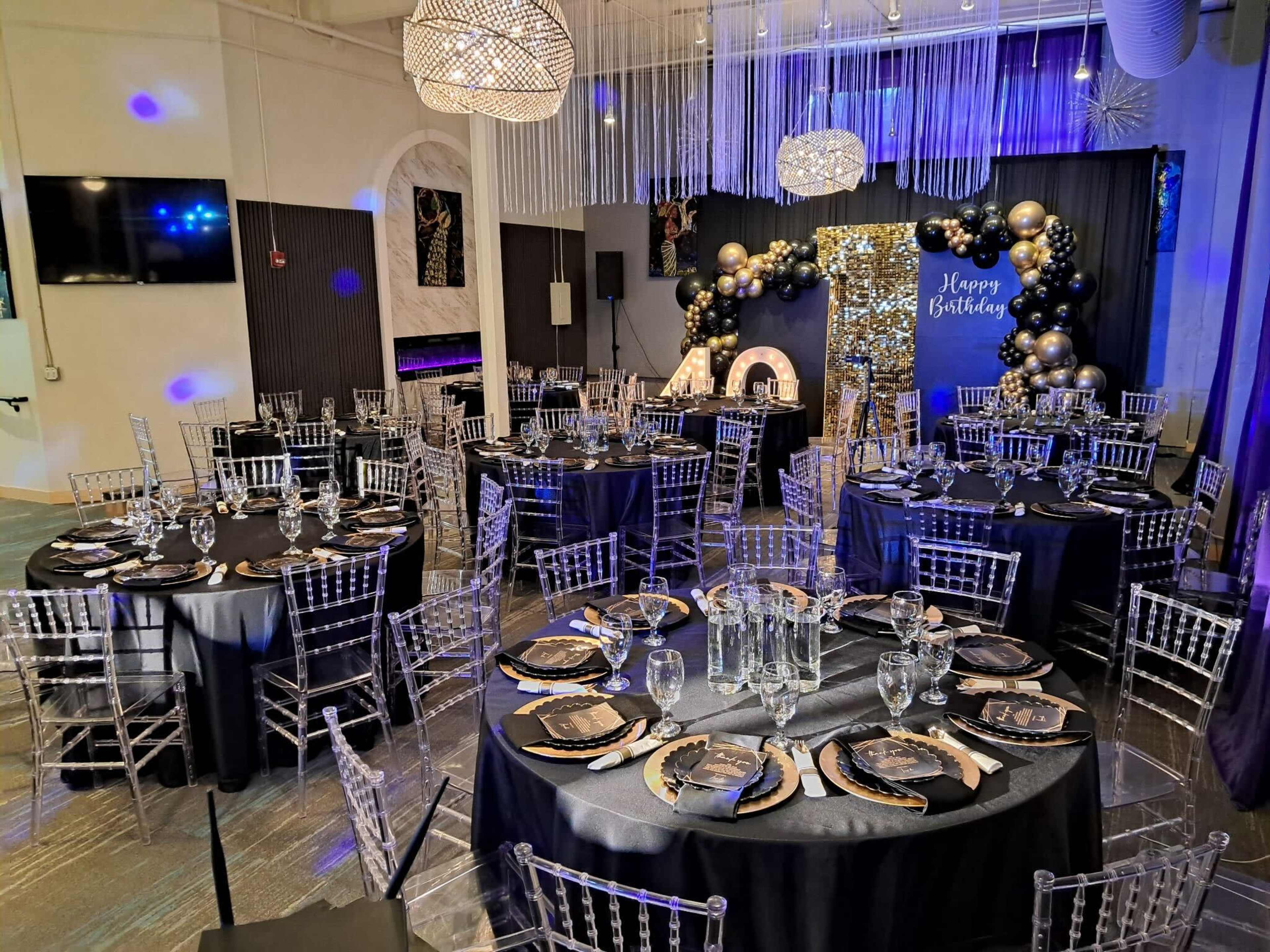 The Luxe at Harmon by BBE - Lower Level Space Image in Downtown West, Minneapolis, MN