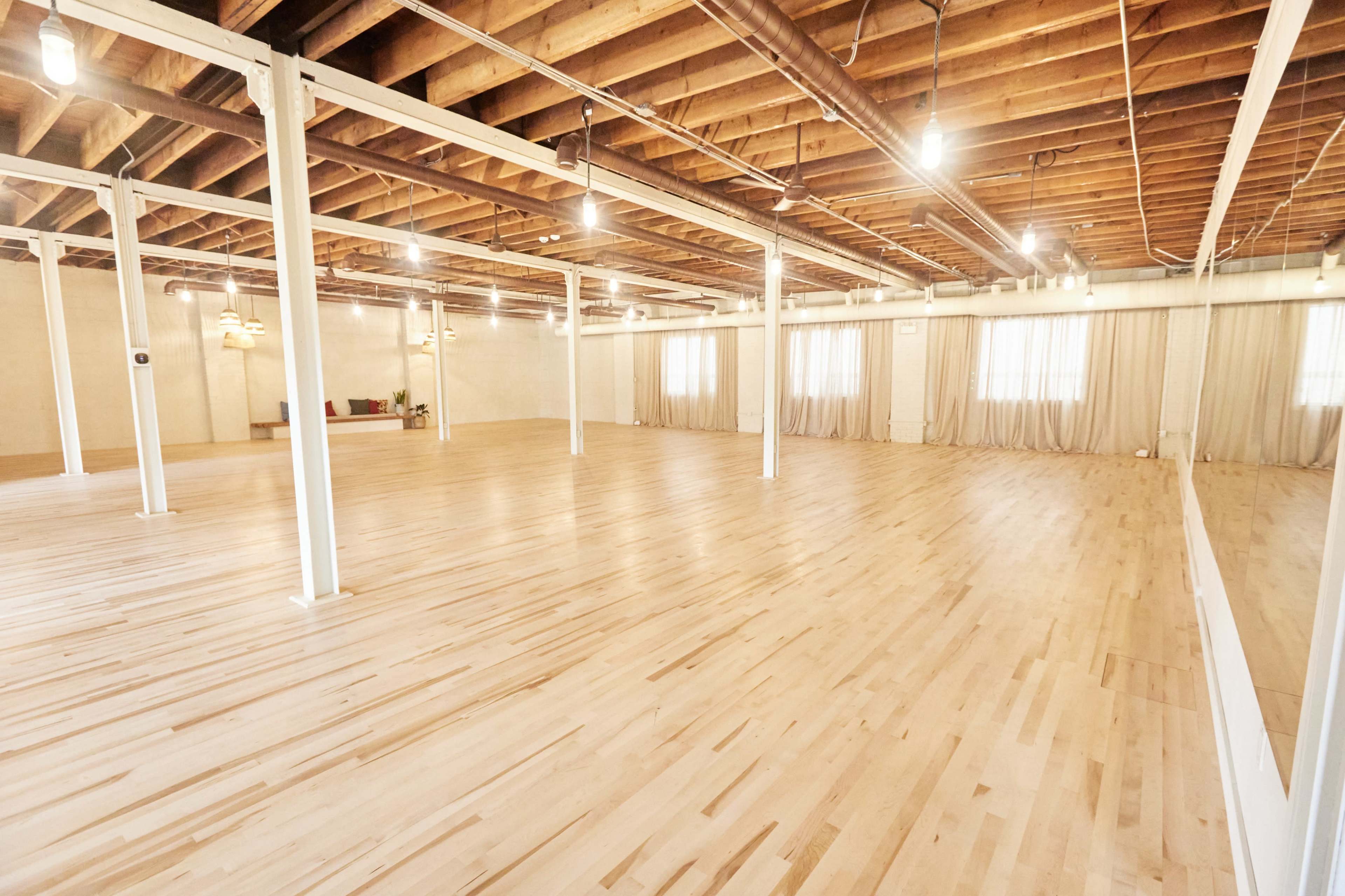 Boutique Fitness and Dance Studio Image in Leslieville, Toronto, ON