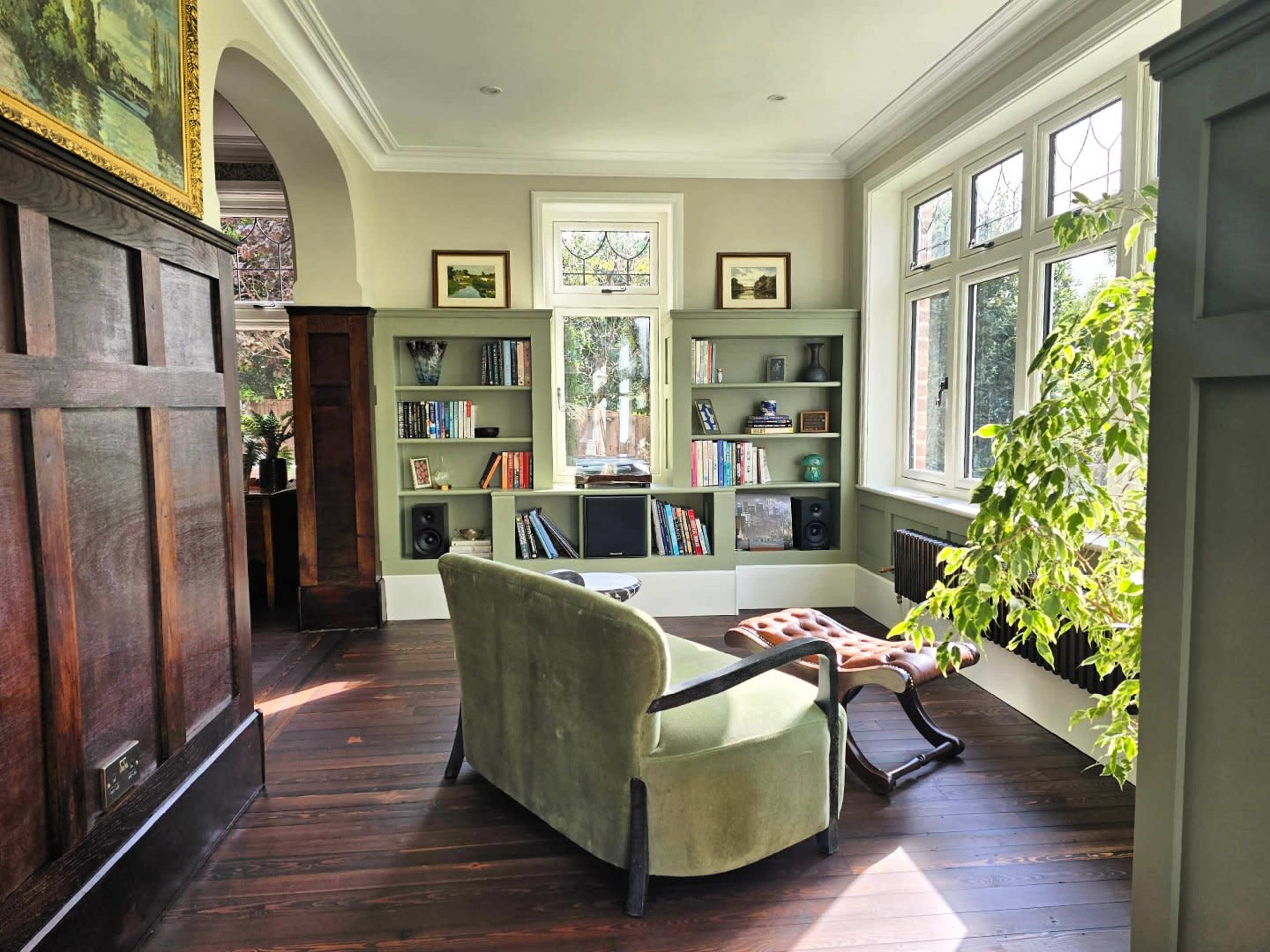 Beautiful Spacious Home With Character on the River Thames Perfect for Production Shoots Image in Staines-upon-Thames, Staines, ENG