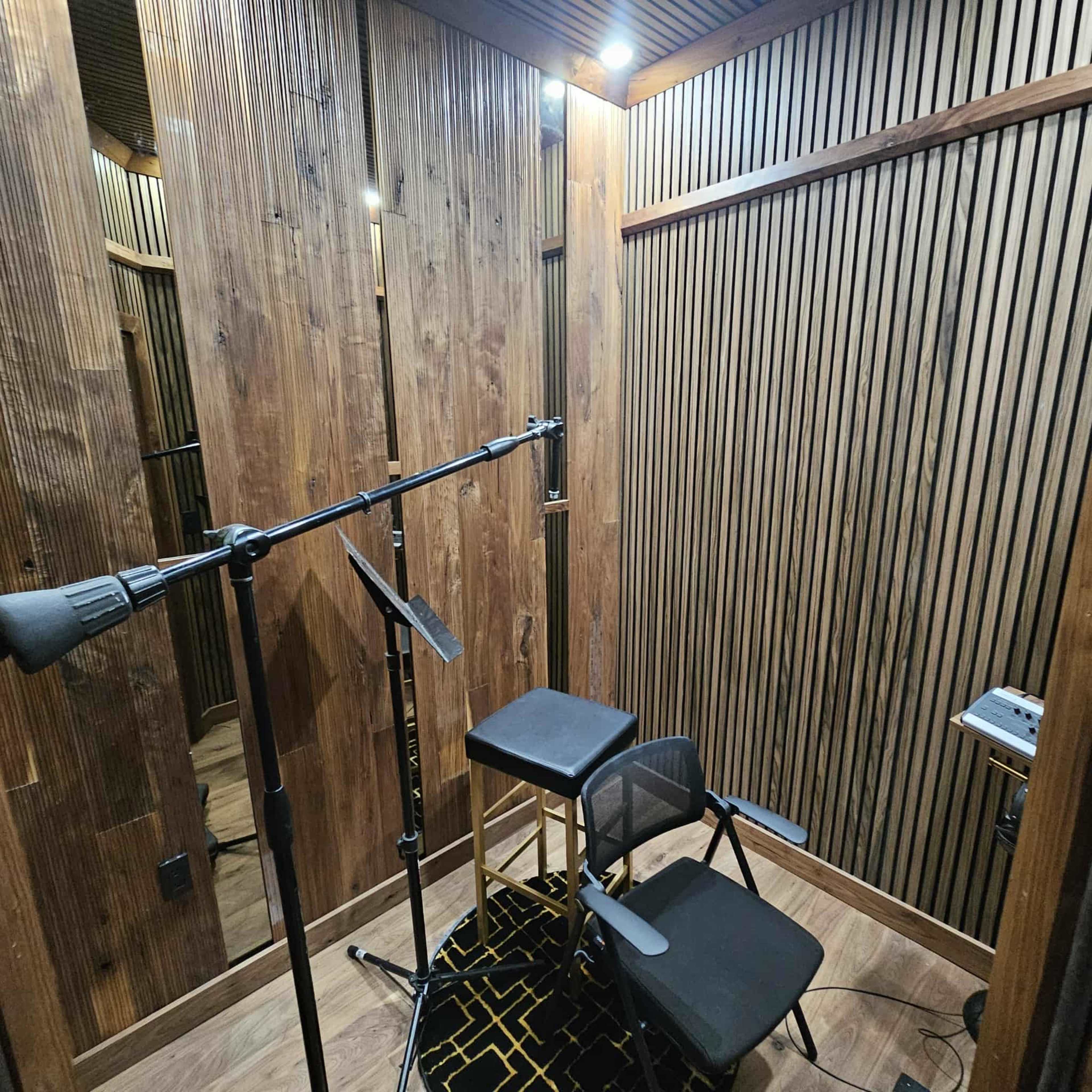 Beautiful, unique, recording studio Image in Watertown, Watertown, TN