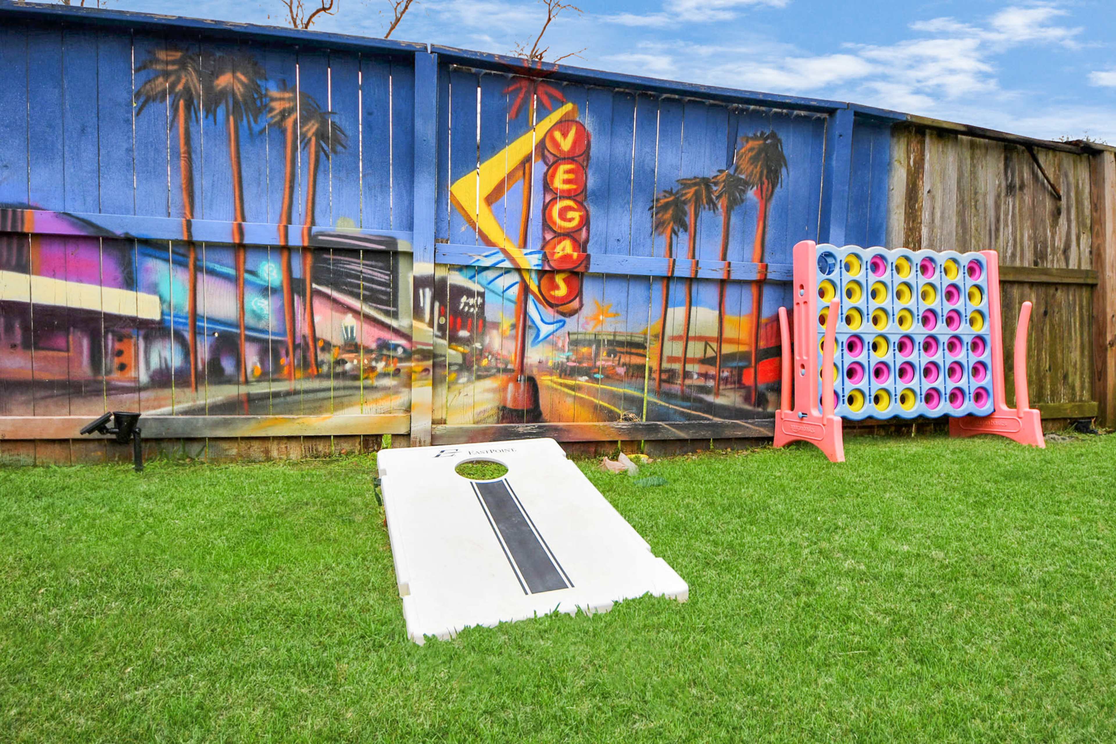 Stylish Townhome & Event Space | Hot Tub, Games, & Content Image in Independence Heights, Houston, TX