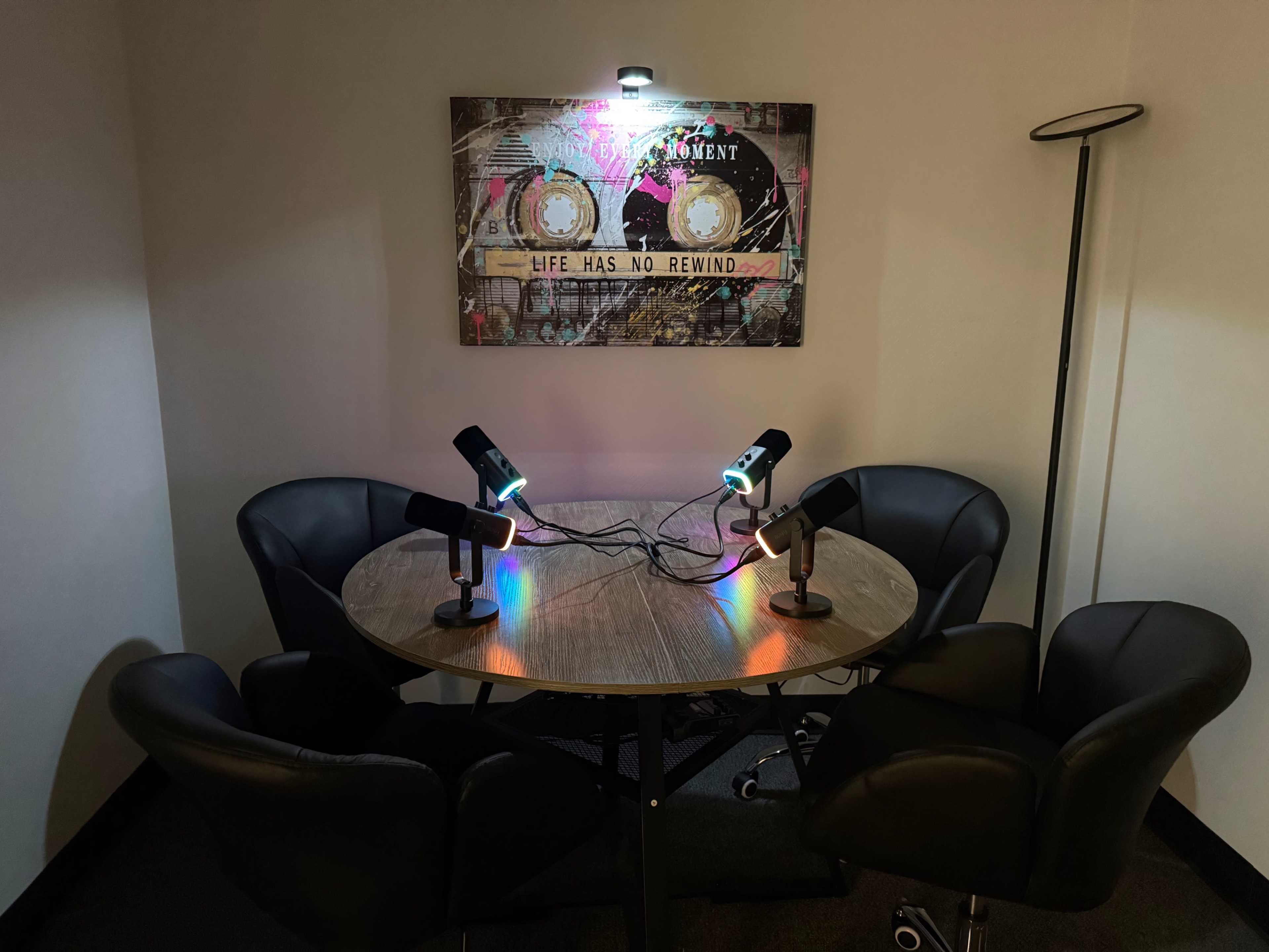 Stylish Suburban Podcast Suite Image in West Bloomfield Township, WEST BLOOMFIELD, MI