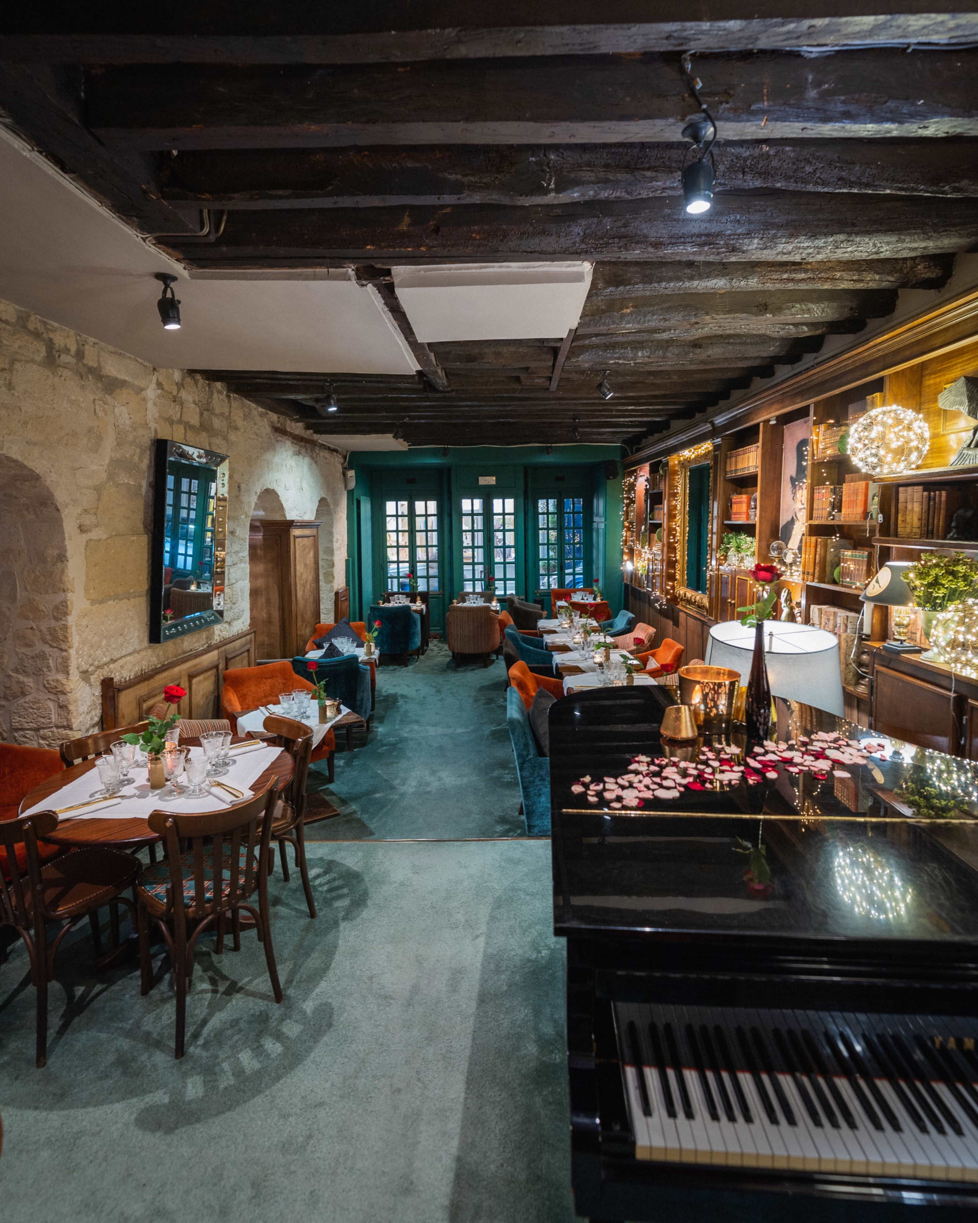 Lieu élégant au cœur de Saint-Germain-des-Prés Image in Odéon, Paris