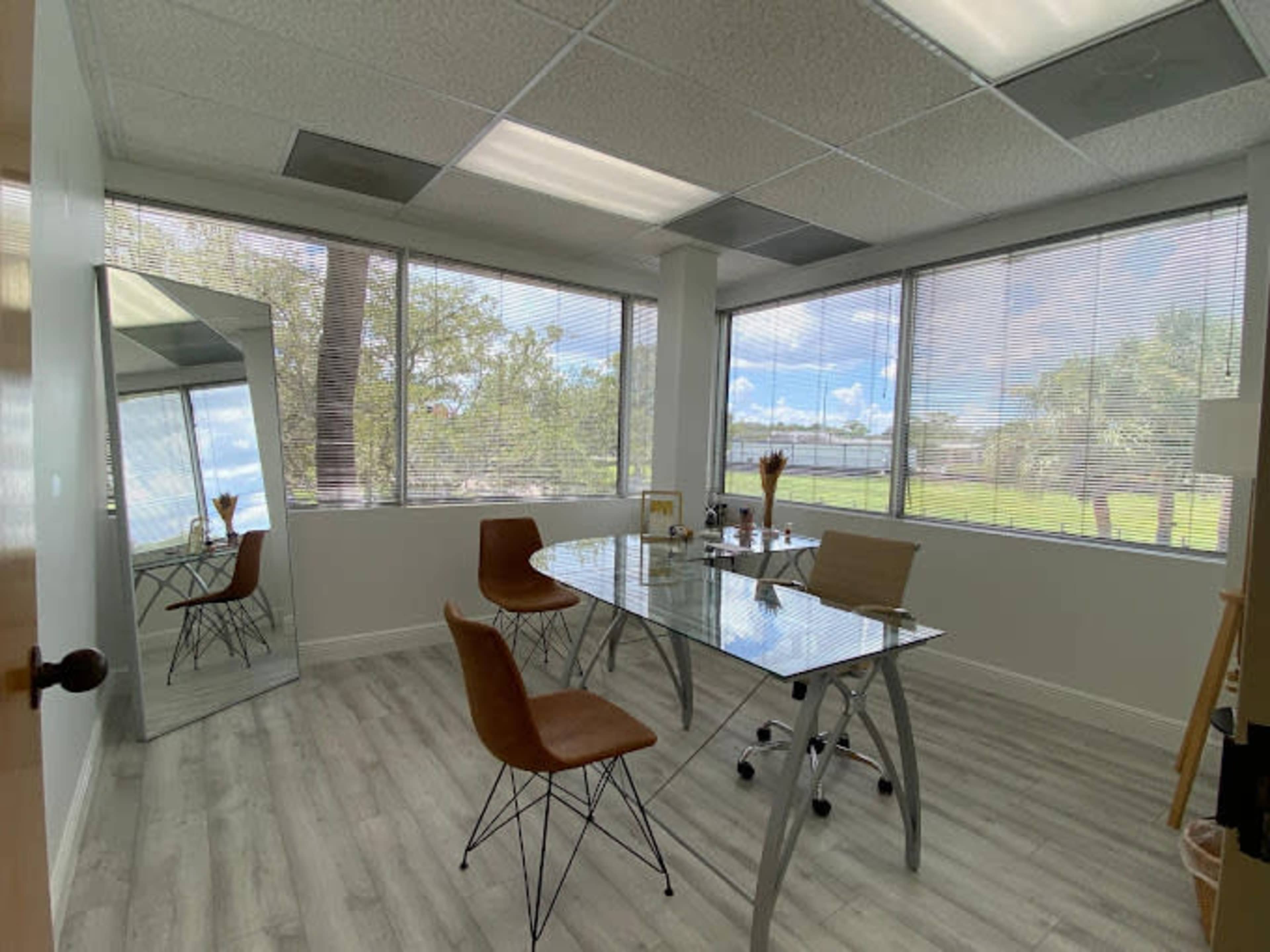 Tampa training / workshop space Image in Greater Carrollwood, Tampa, FL