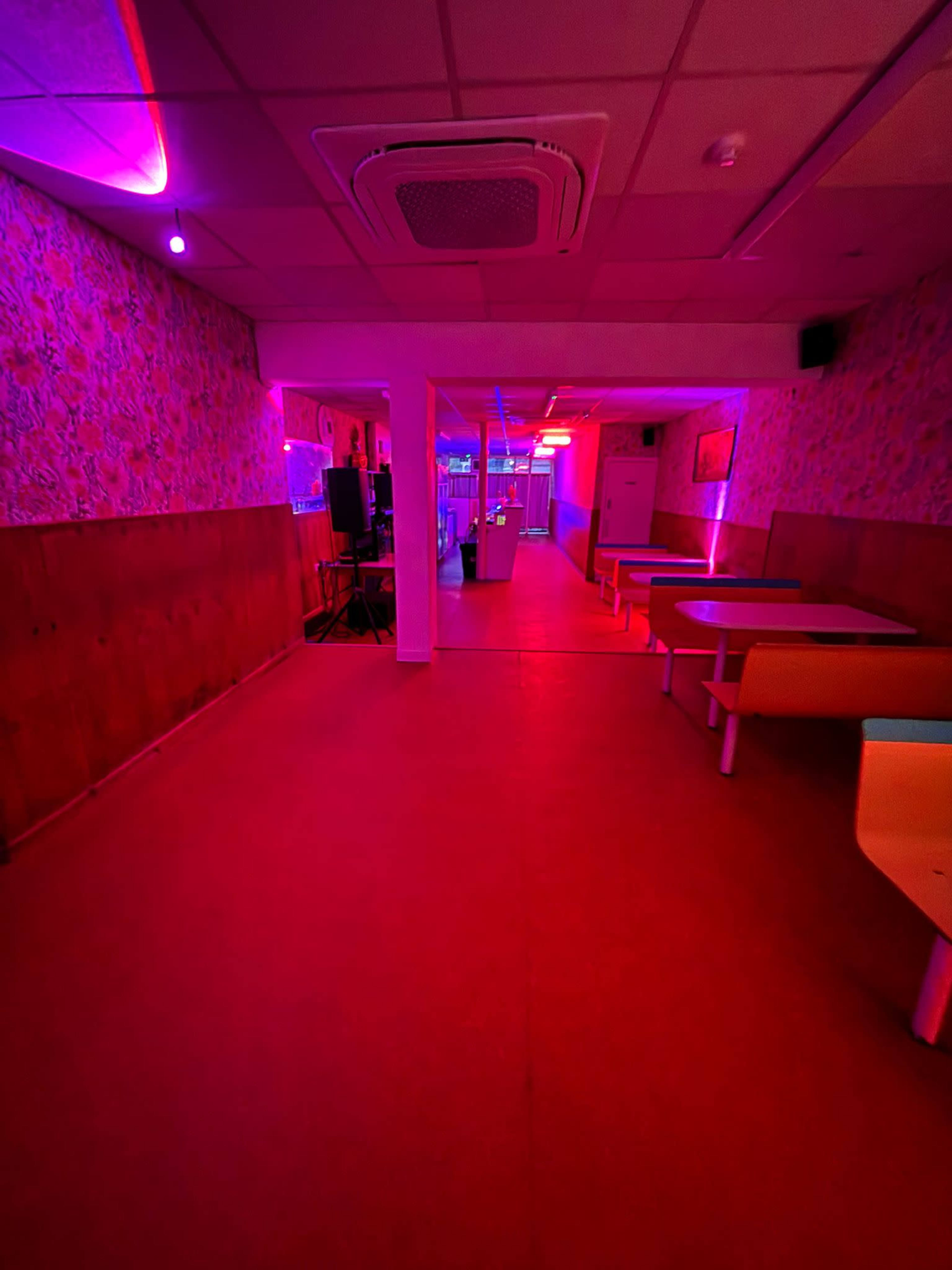 Cozy Urban Cocktail Bar With Home Vibes In Central Manchester Image in Manchester, Manchester, ENG