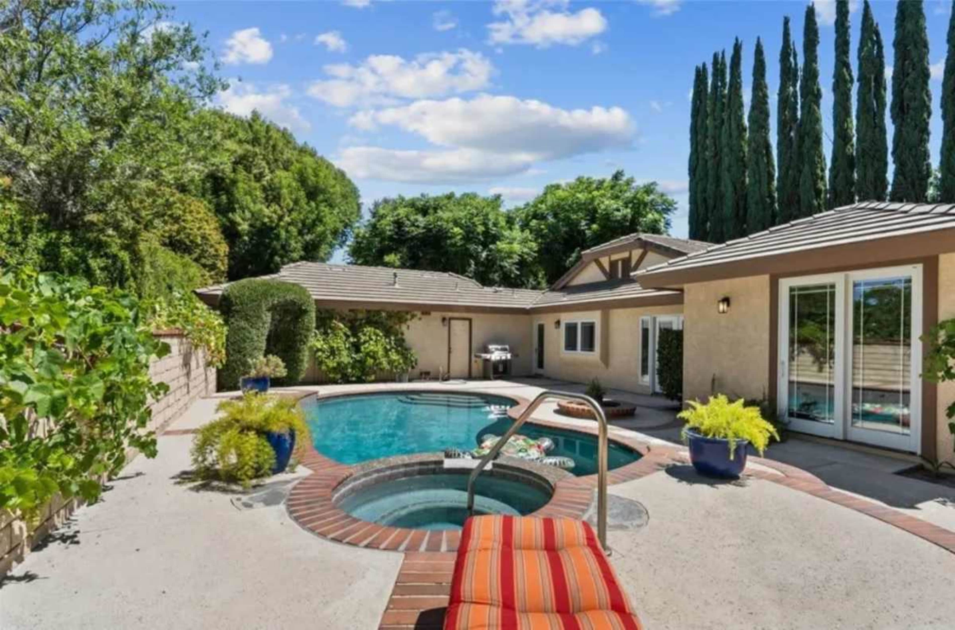 Olive and Oak: 1 acre in Placerita Canyon Image in Newhall, SANTA CLARITA, CA