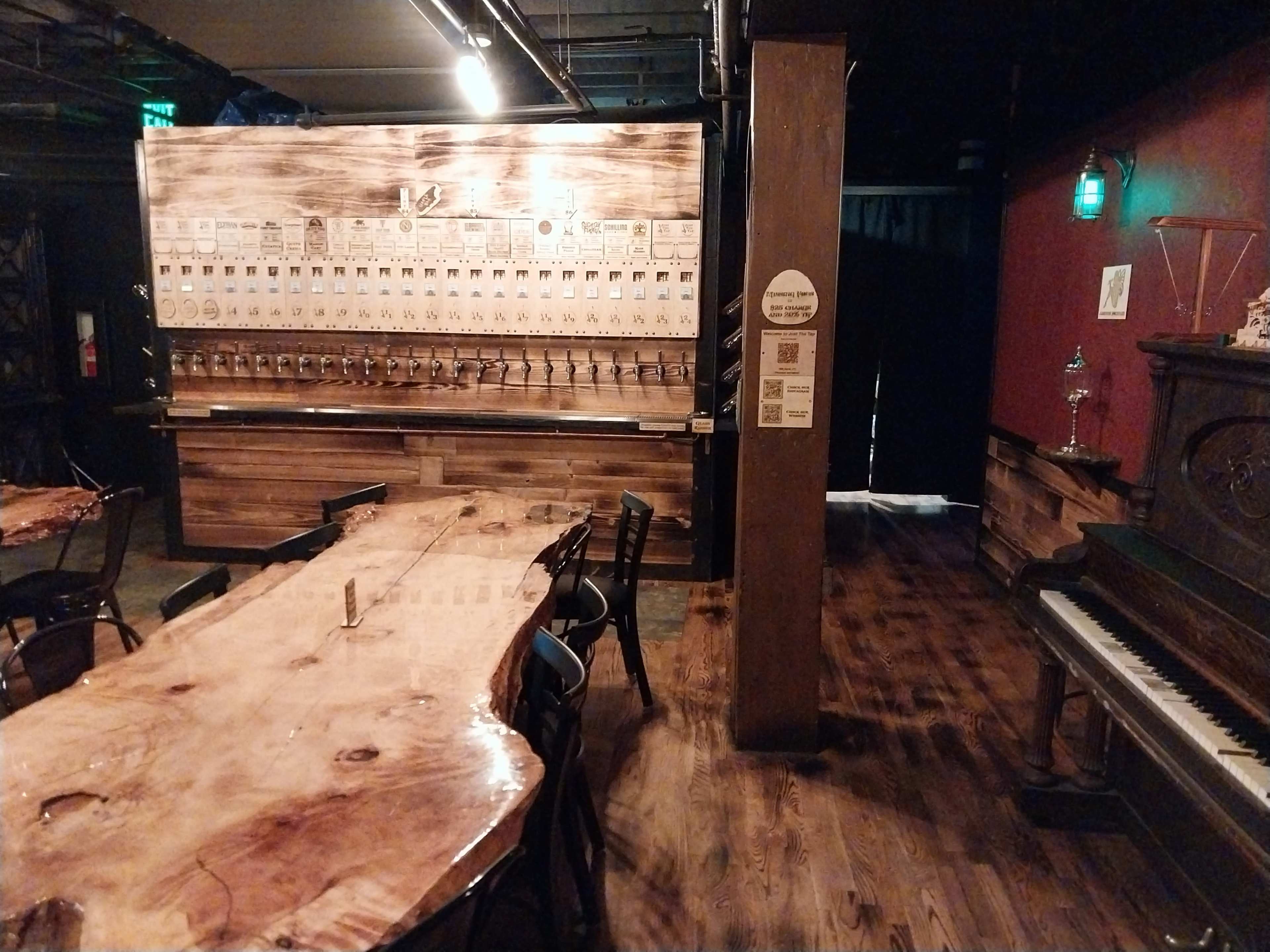 Corporate Room with Projector (Fri/Sat 6-10PM) Image in Belltown, Seattle, WA