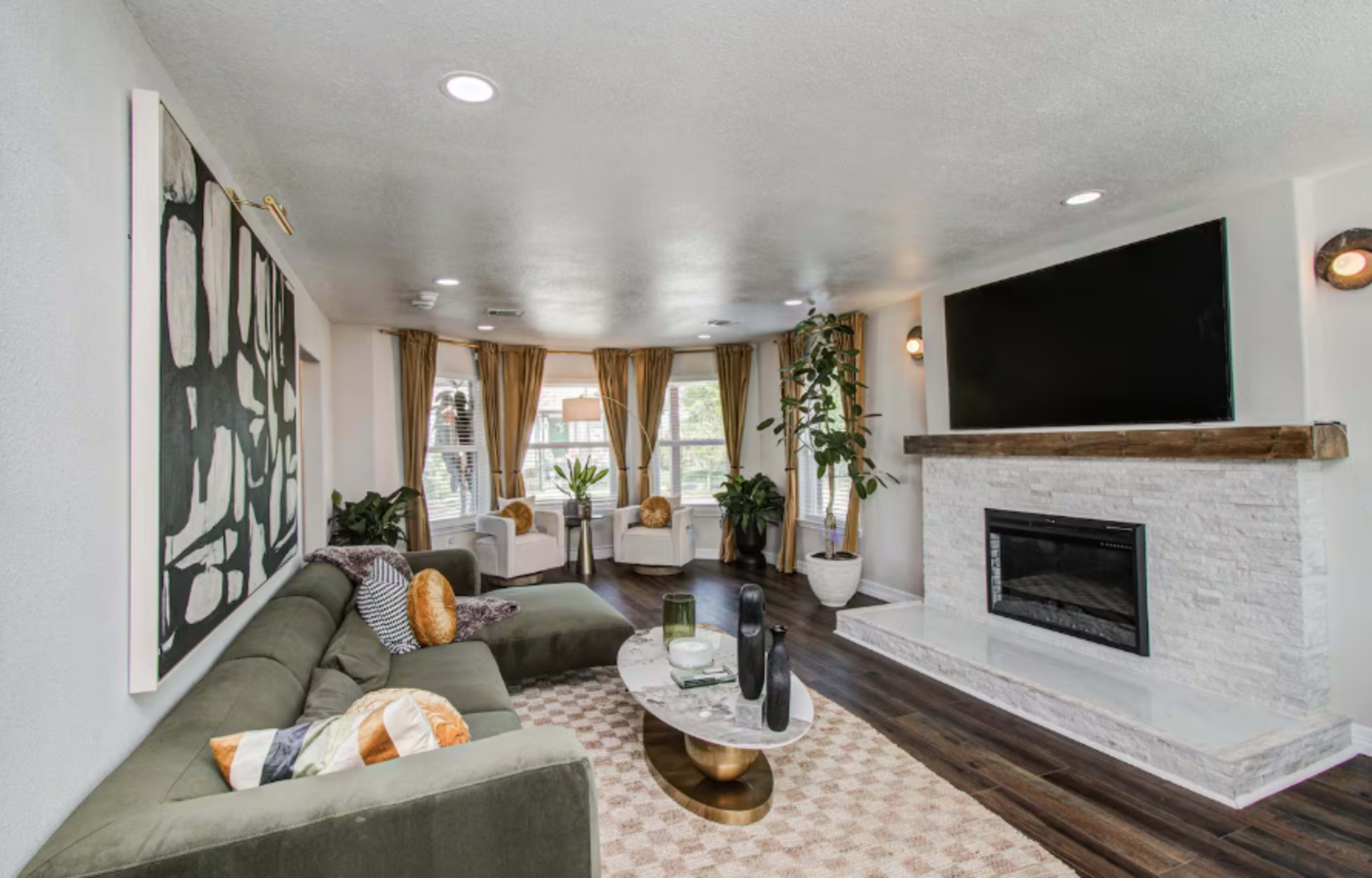 Luxury & spacious home near downtown Image in MacGregor, Houston, TX