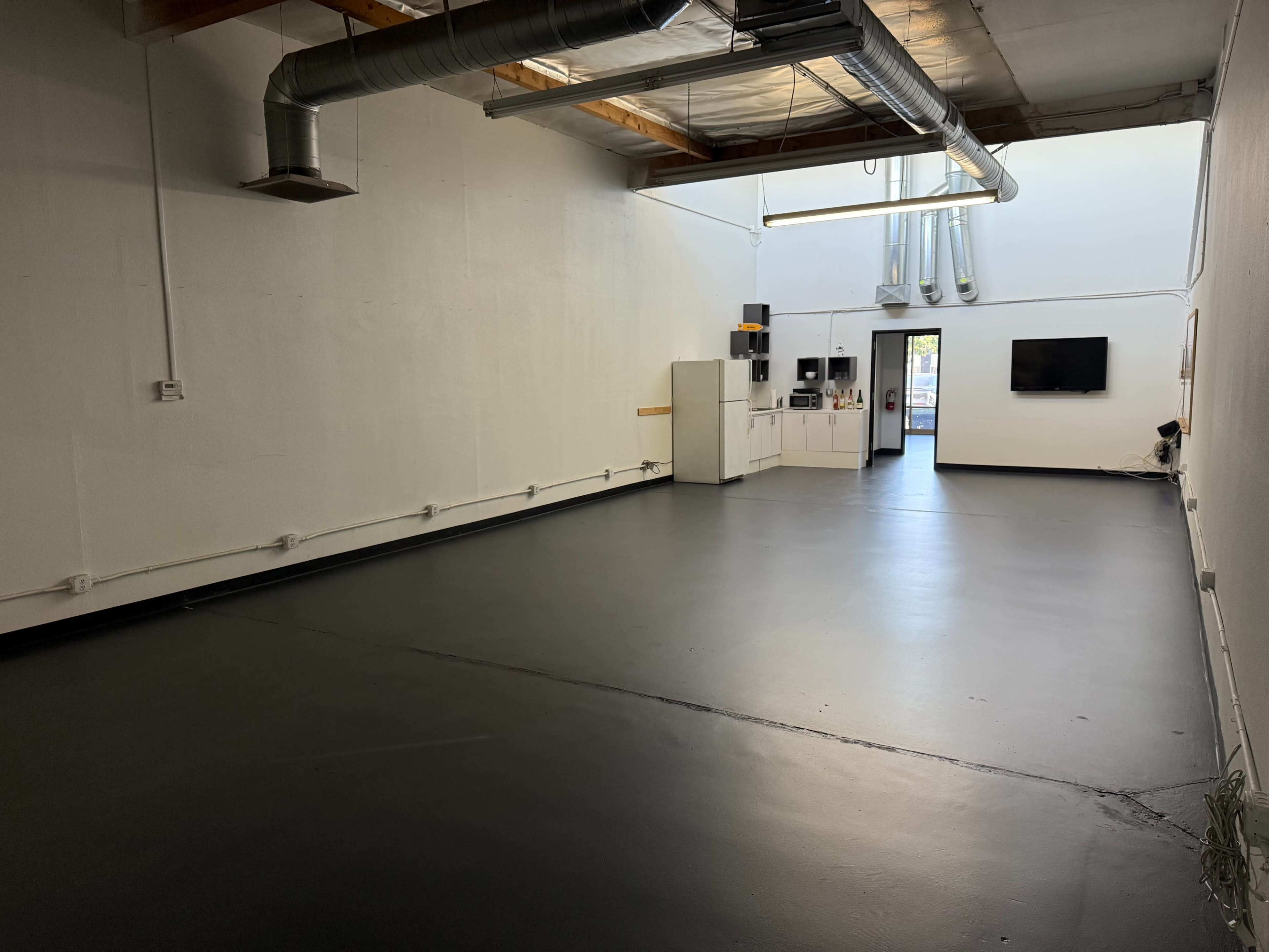 Climate-Controlled Creative Studio in the Heart of Orange County ...