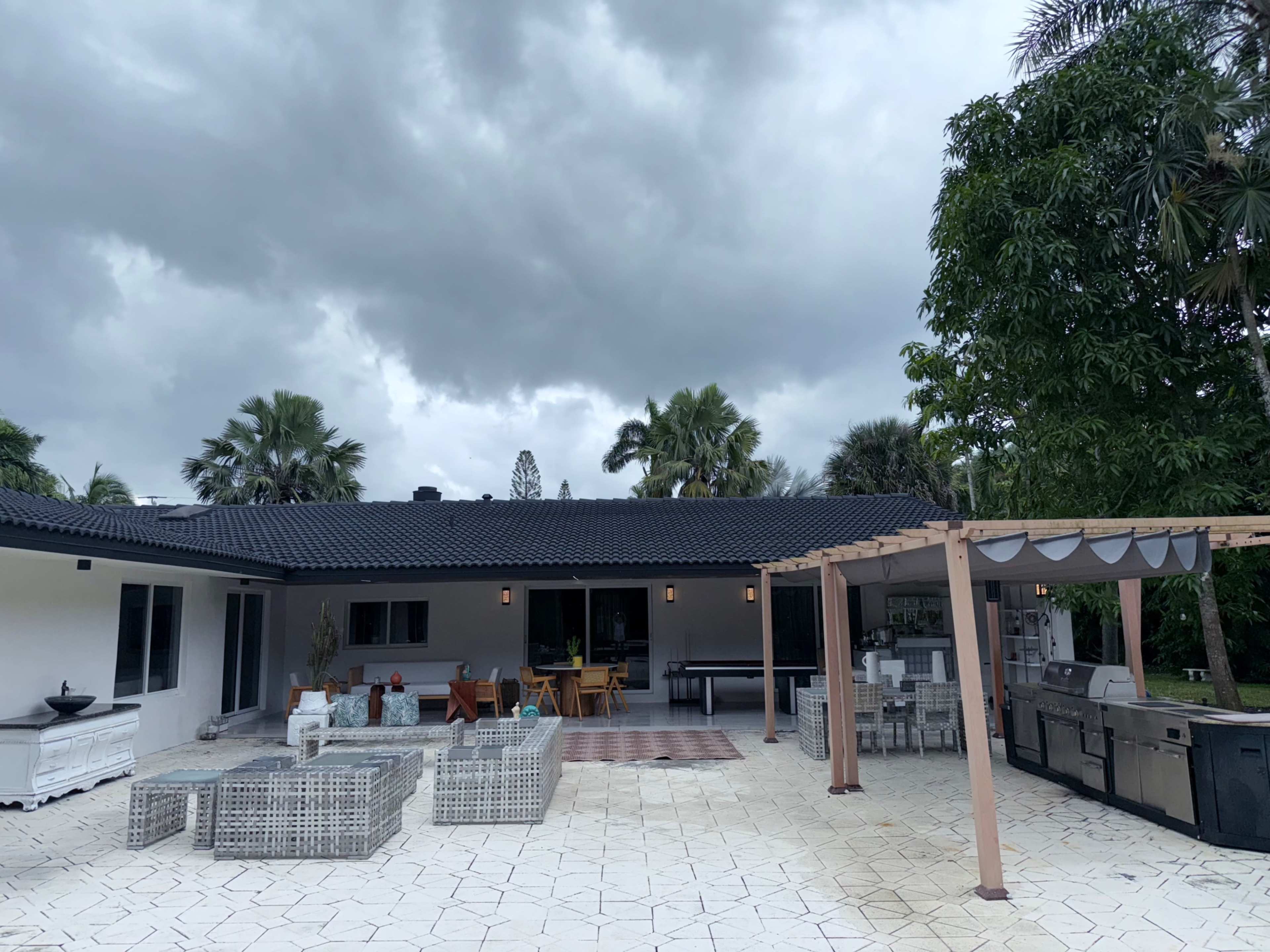 Tropical Villa Image in Plantation, Plantation, FL