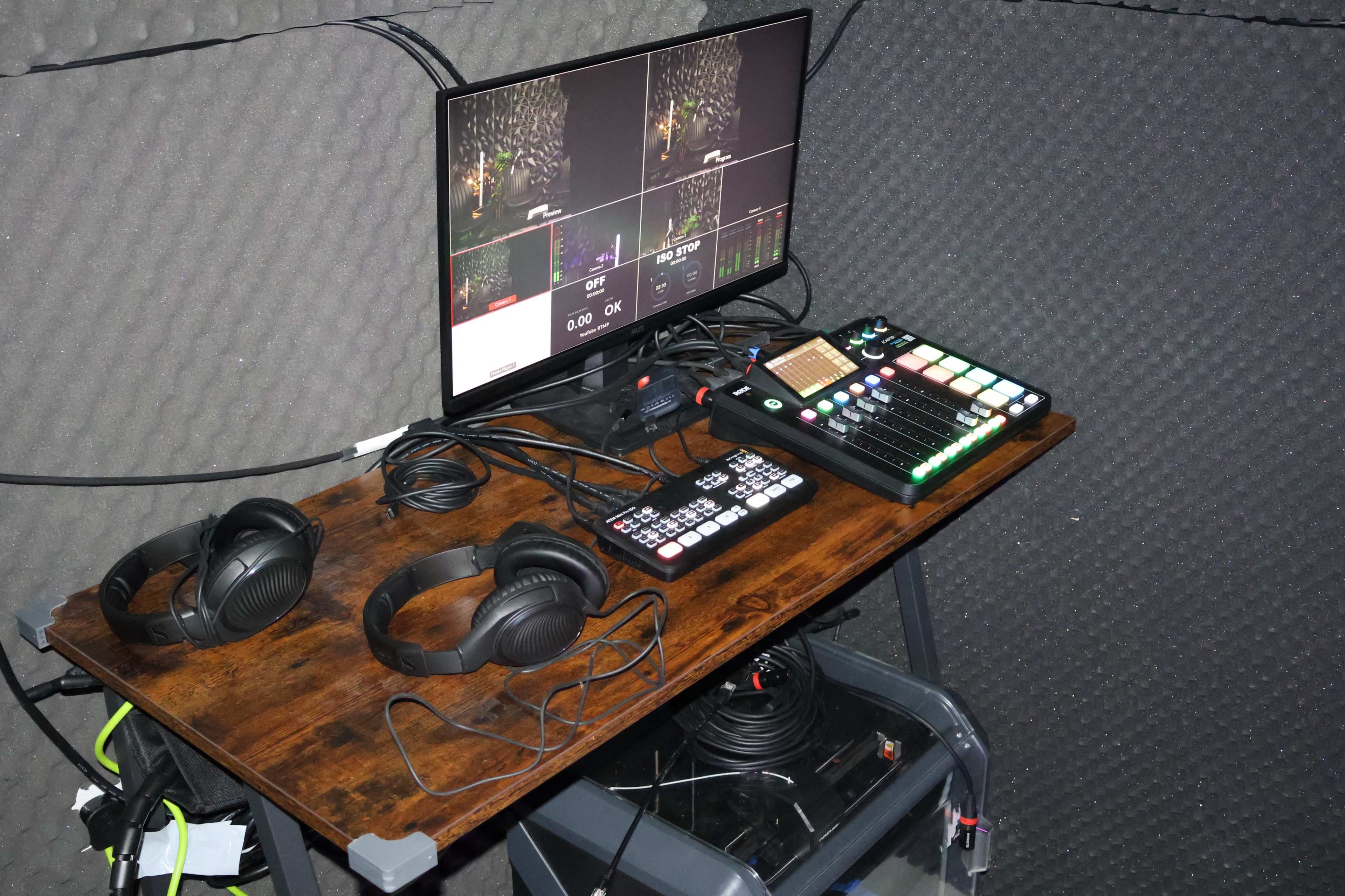 Basement in urban with banging coffee, snacks, drinks, gaming rooms, pool and lot more. Image in Stepney Green, London, ENG