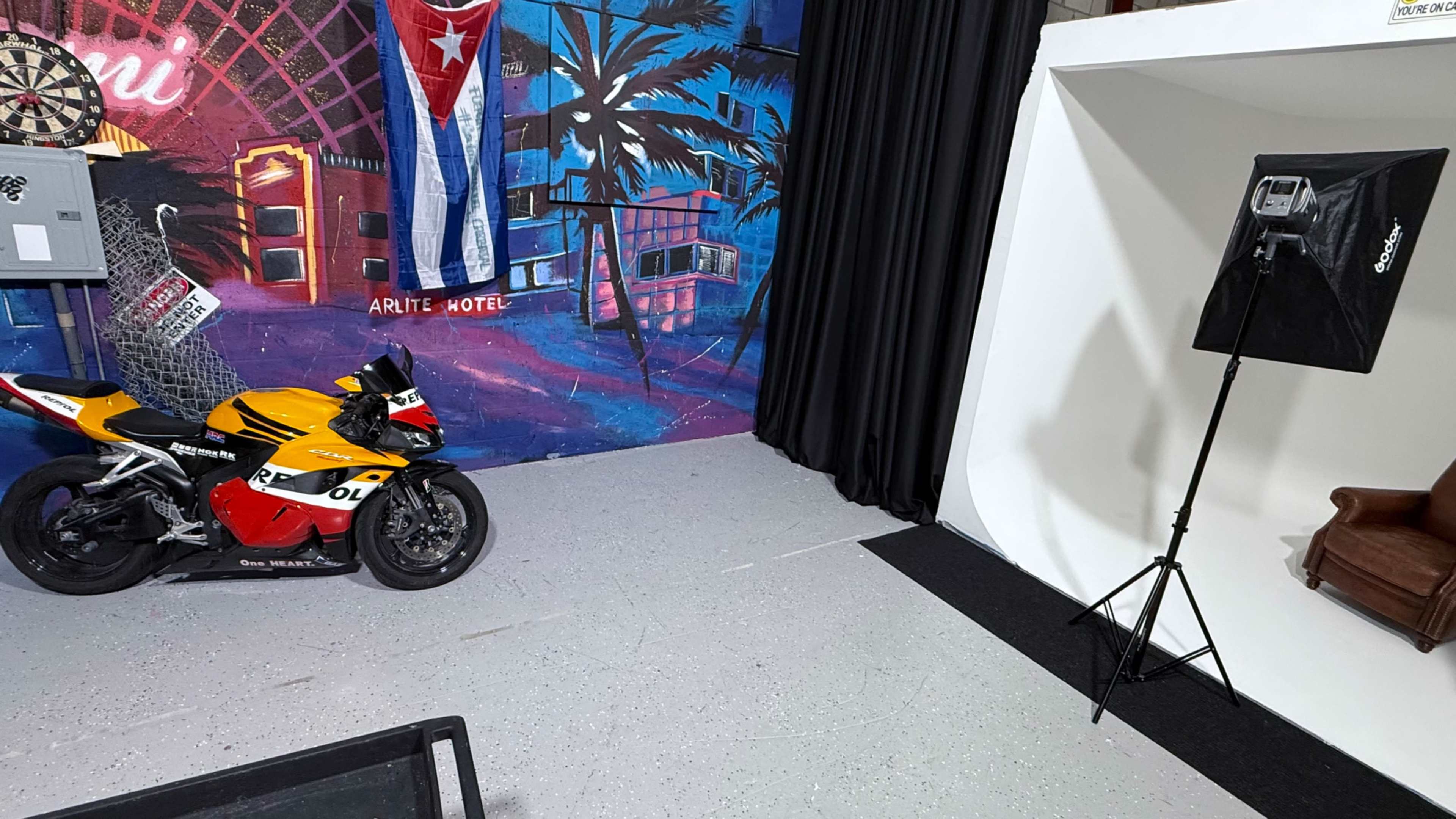Photo and video Studio with wall graphites, infinity, black box w/ mirror space and more. Image in Hialeah, Hialeah, FL