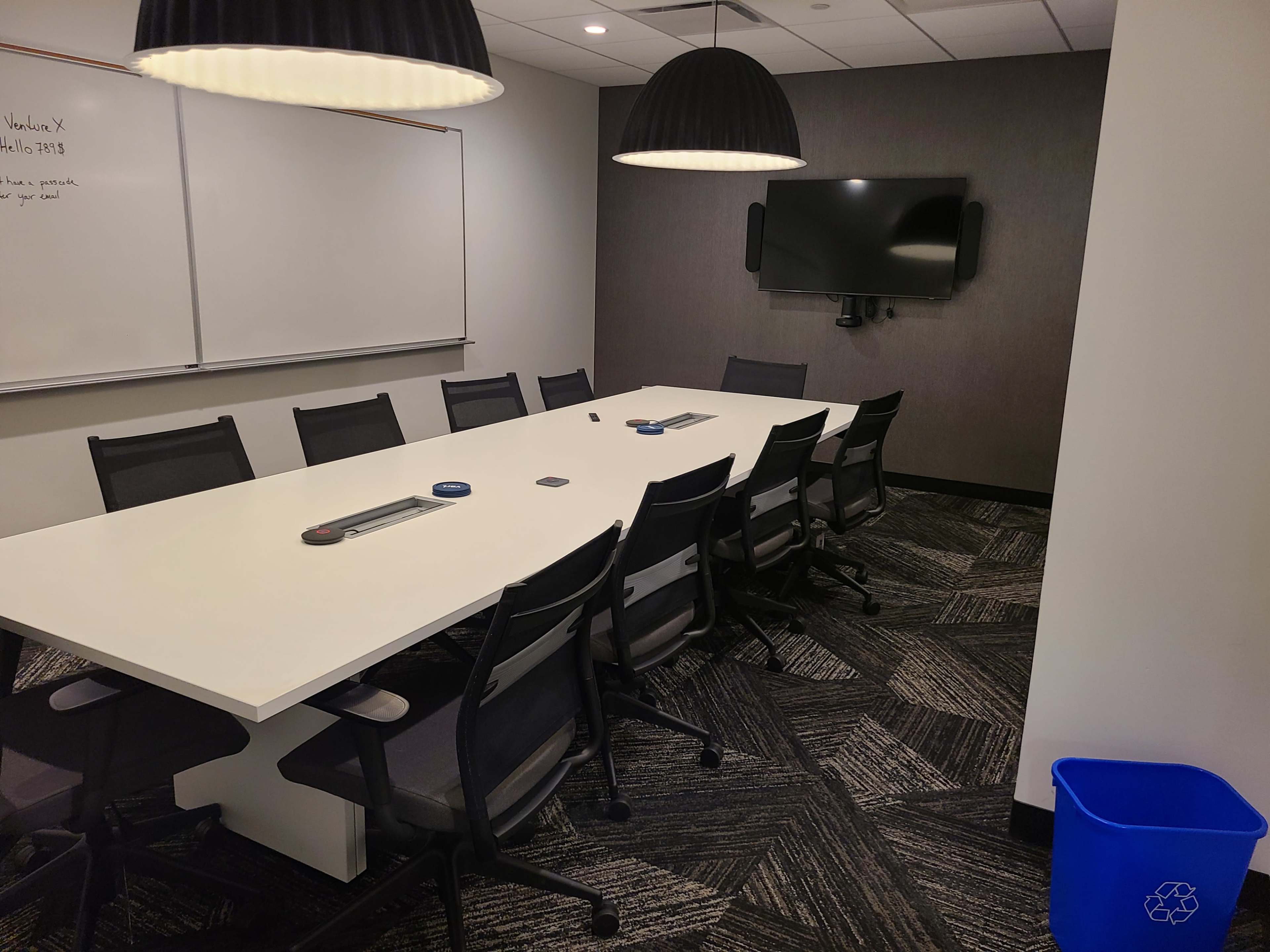 Innovation X Meeting Room Image in Elk Grove Township, Rolling Meadows, IL