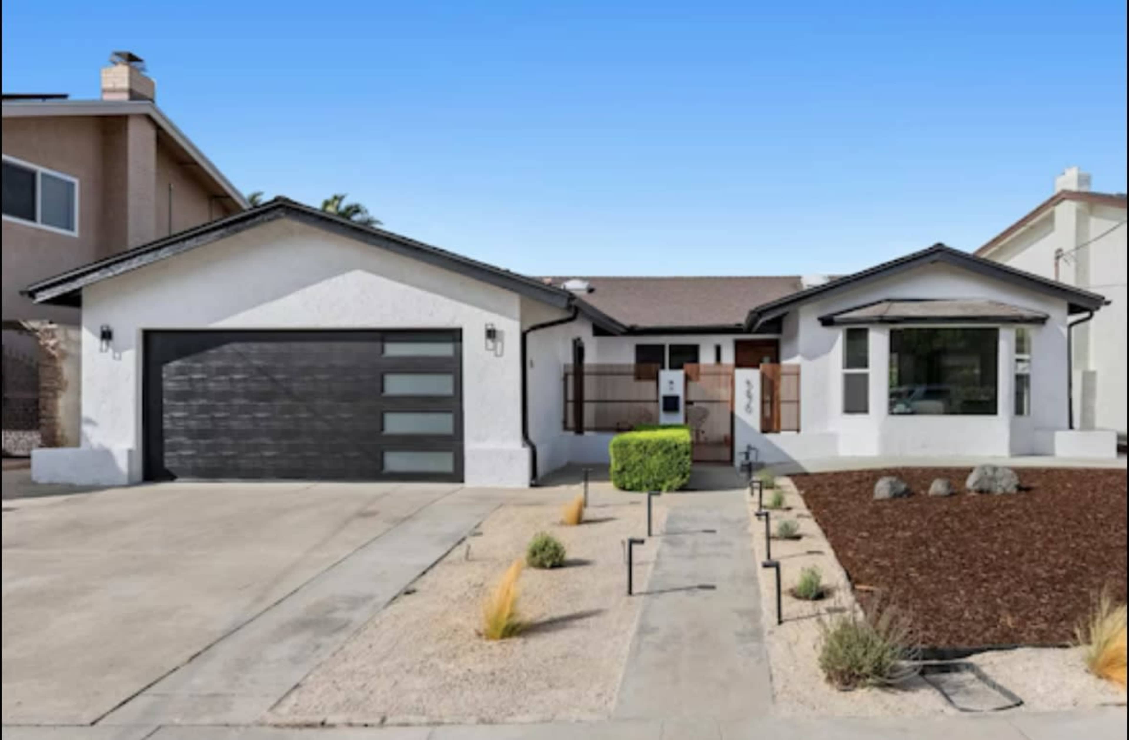 Versatile Event & Production Space w/ Designer Interiors + Backyard Views Image in Allied Gardens, San Diego, CA