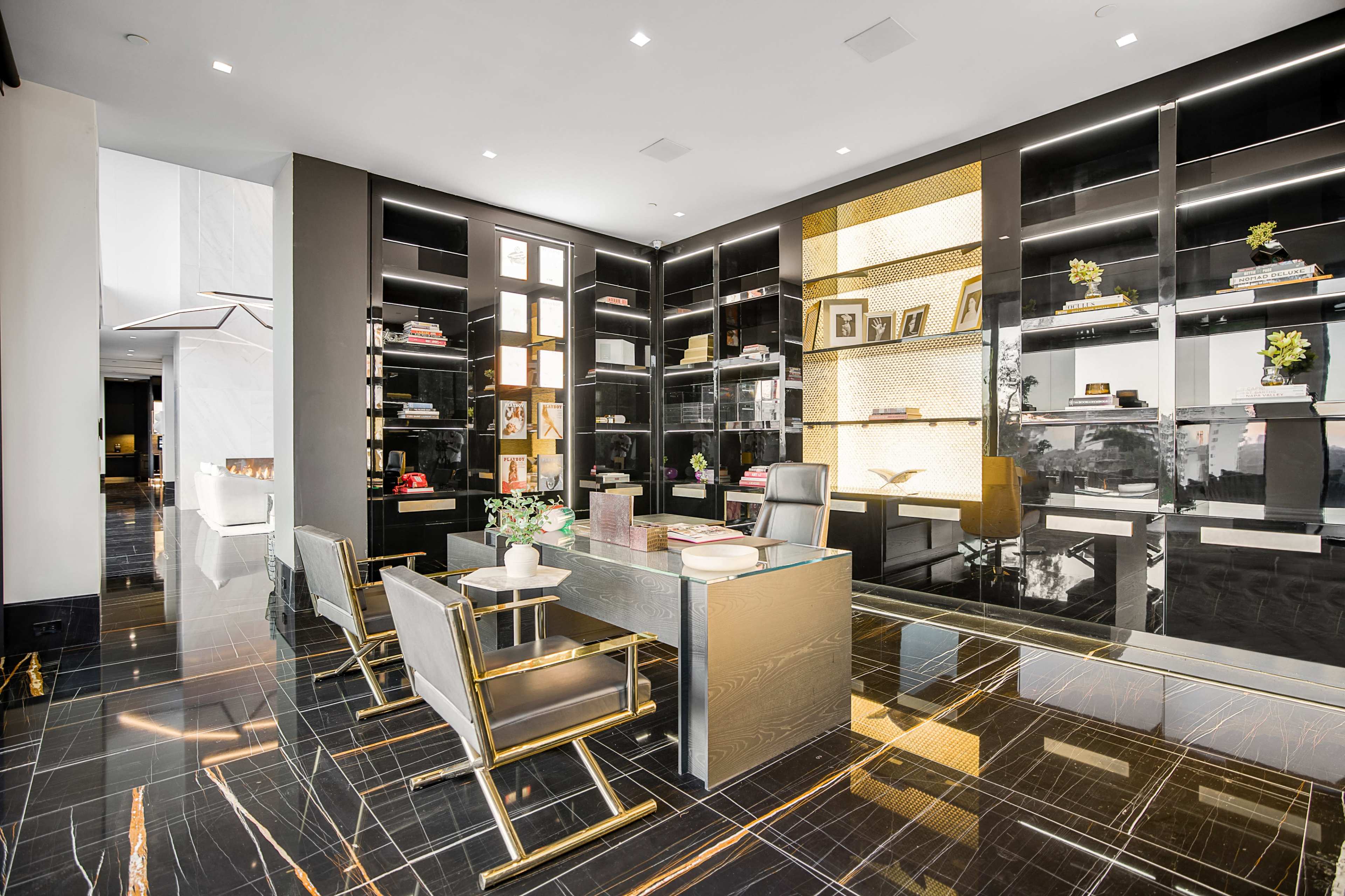 LONDON DREAM: OPULENT CINEMATIC MANSION Image in Central LA, Los Angeles, CA
