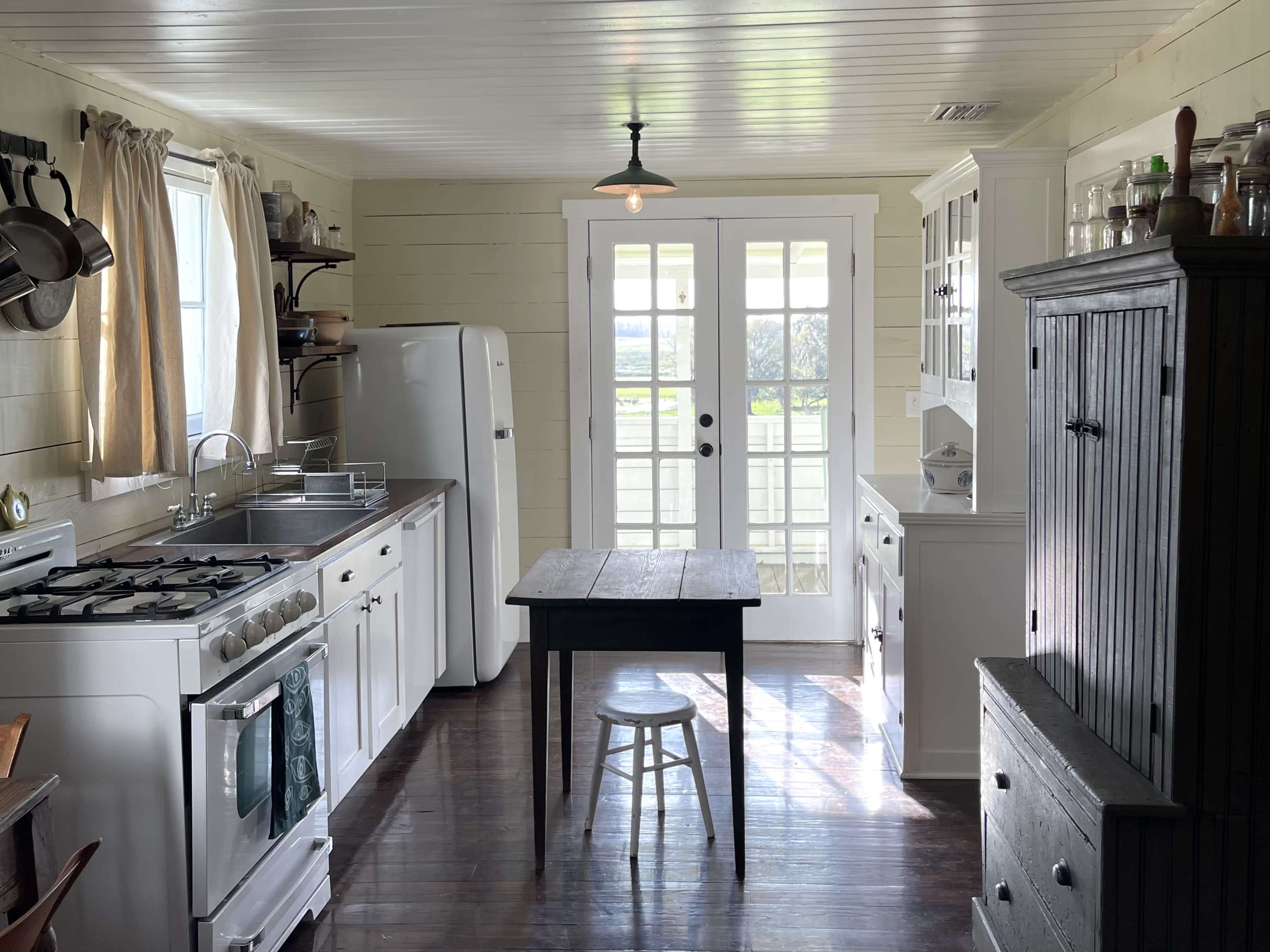 1800’s Rustic Farmhouse on 20 acres- Dade City Image in , Dade City, FL