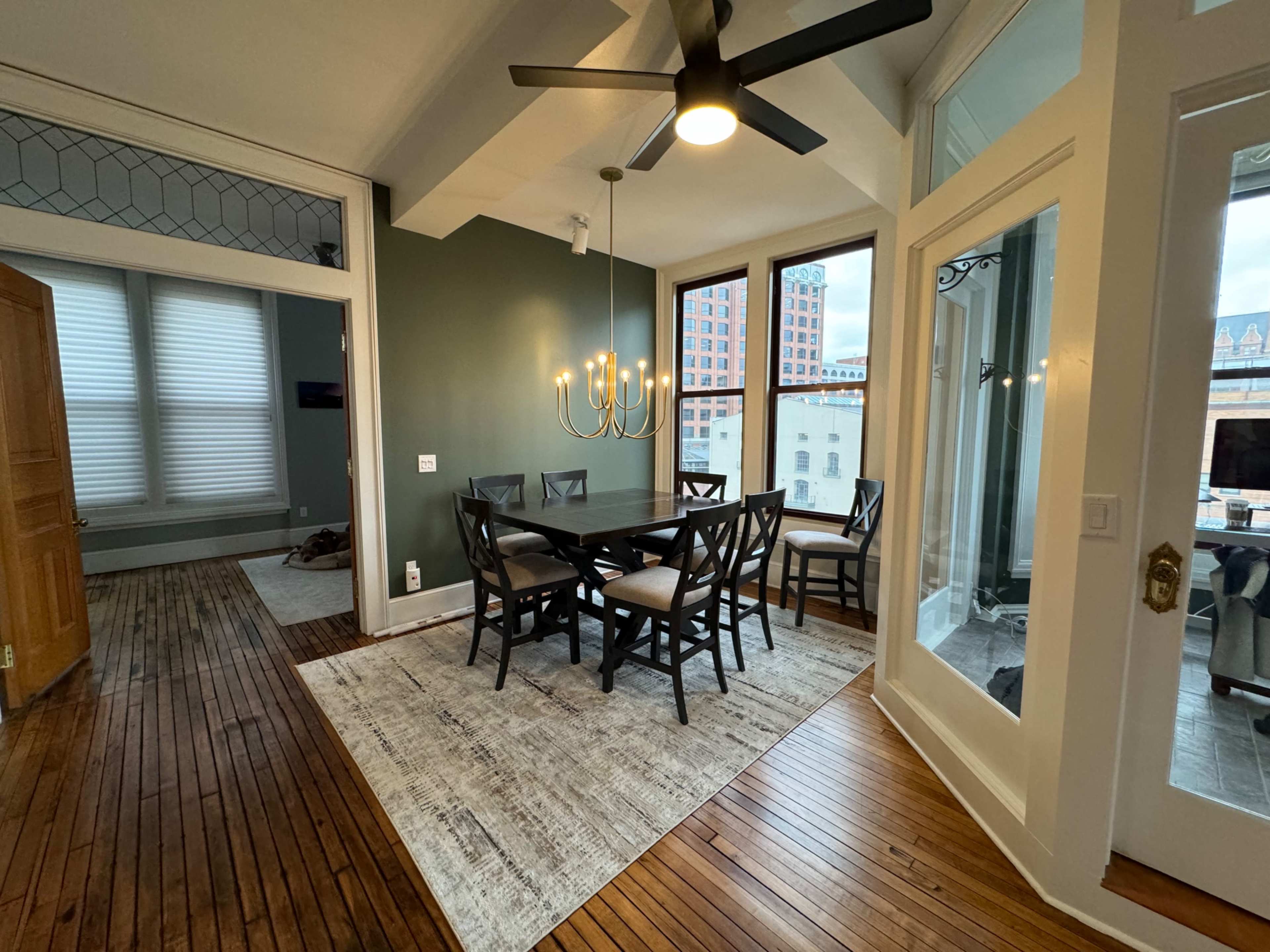 Downtown Milwaukees Penthouse in Theater District with River and Skyline View Image in Kilbourn Town, Milwaukee, WI