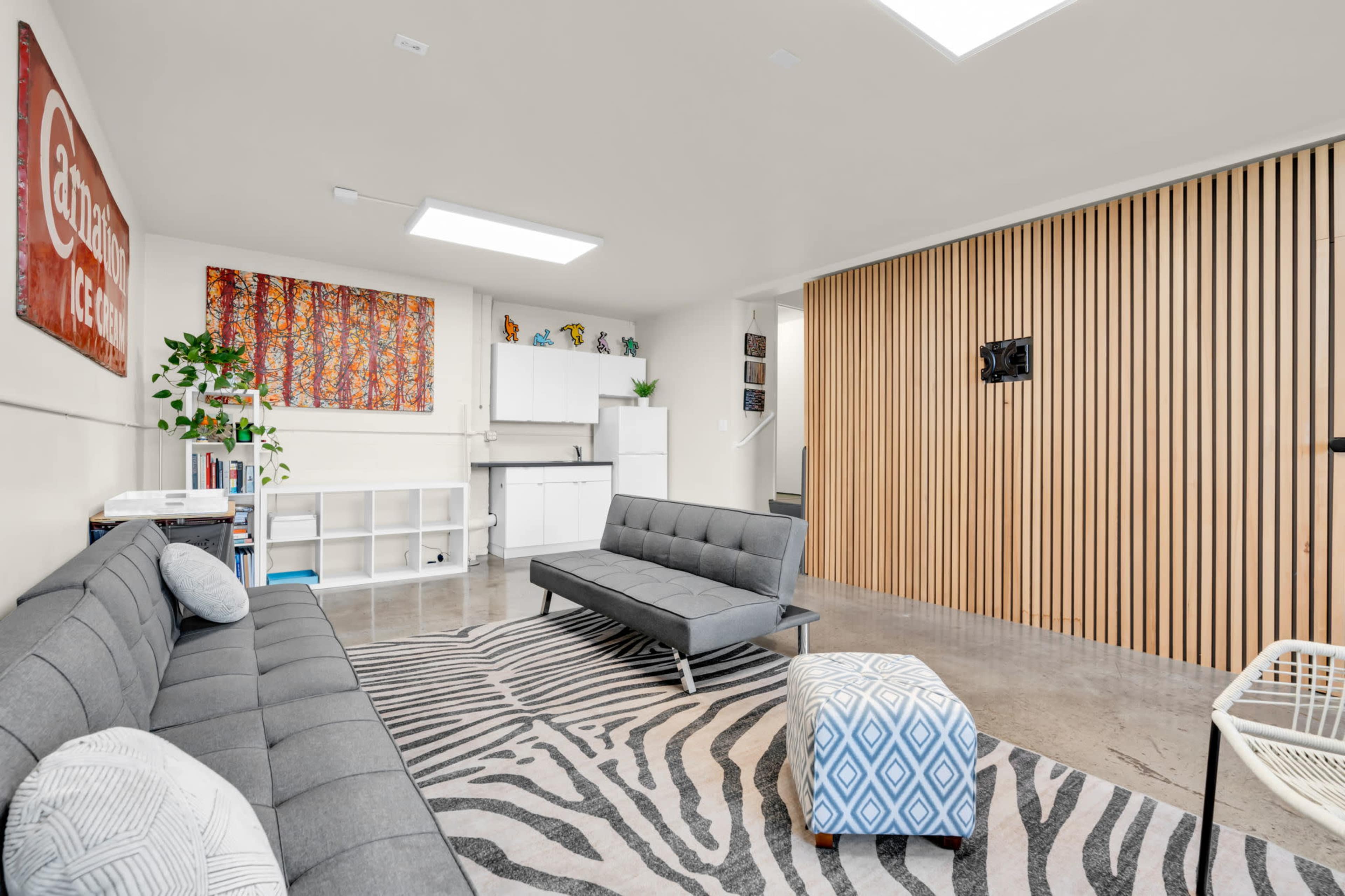The Loft at 1010 Image in Hosford-Abernethy, Portland, OR