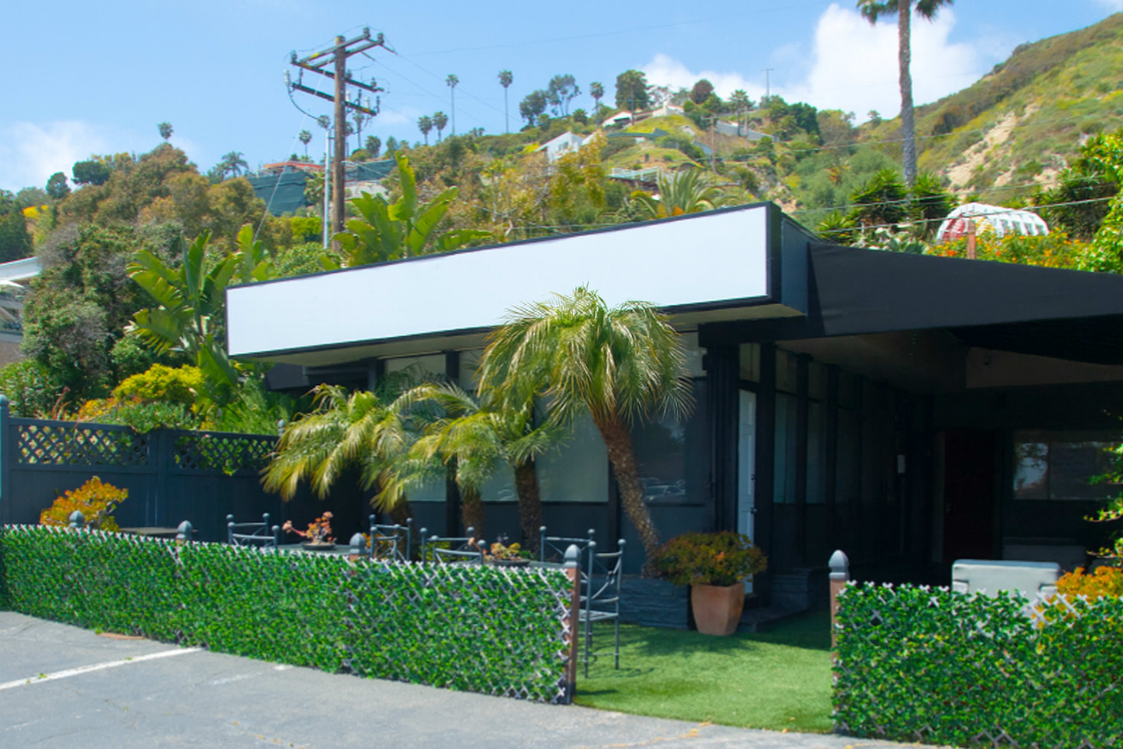 Exclusive Malibu Studio on PCH Image in Eastern Malibu, Malibu, CA