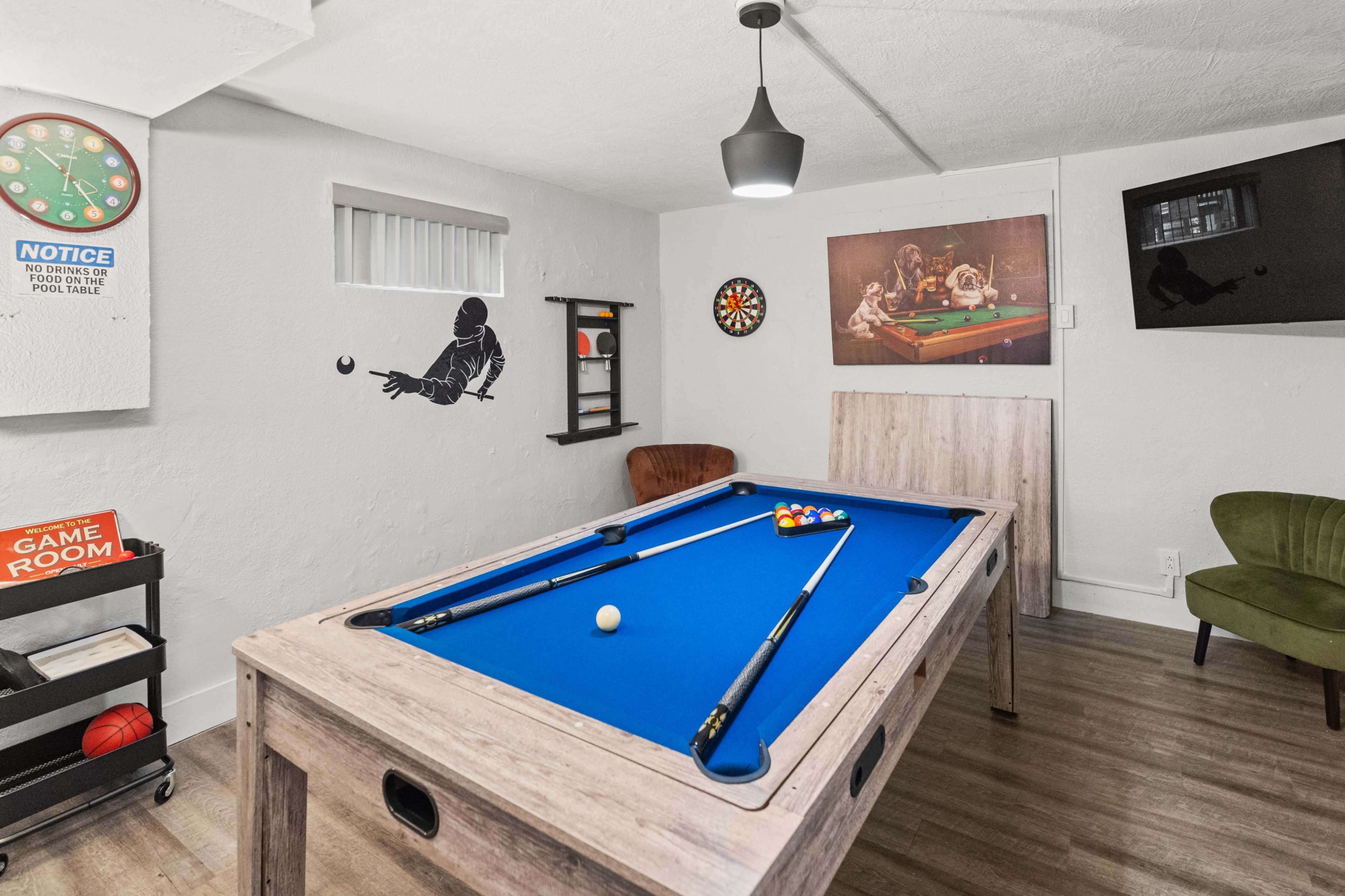 Blue Oasis Pool Retreat Image in Miami Gardens, Miami Gardens, FL