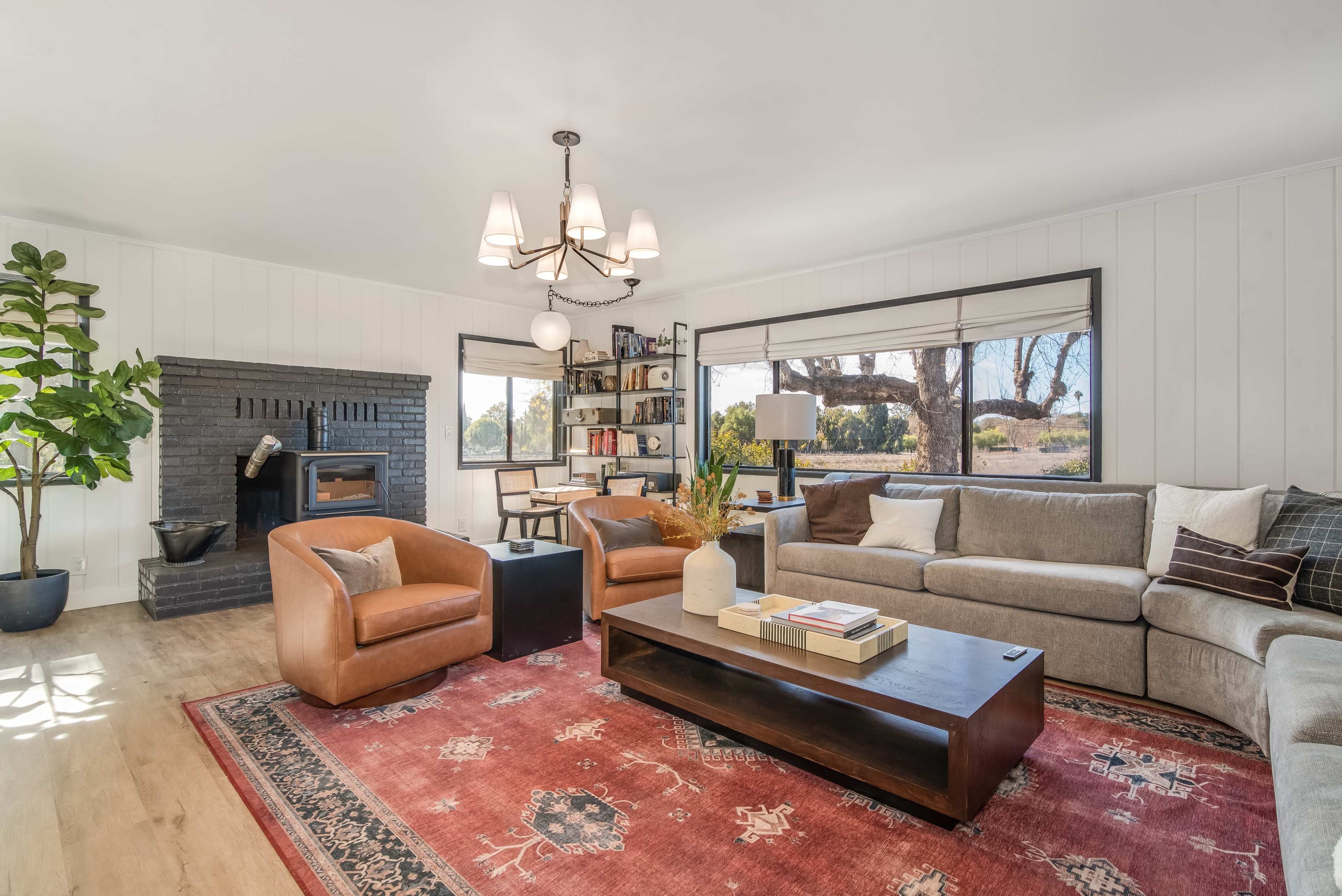 Beautiful Farmhouse with big beautiful outside area with barn. Image in Ballard, Santa Ynez, CA