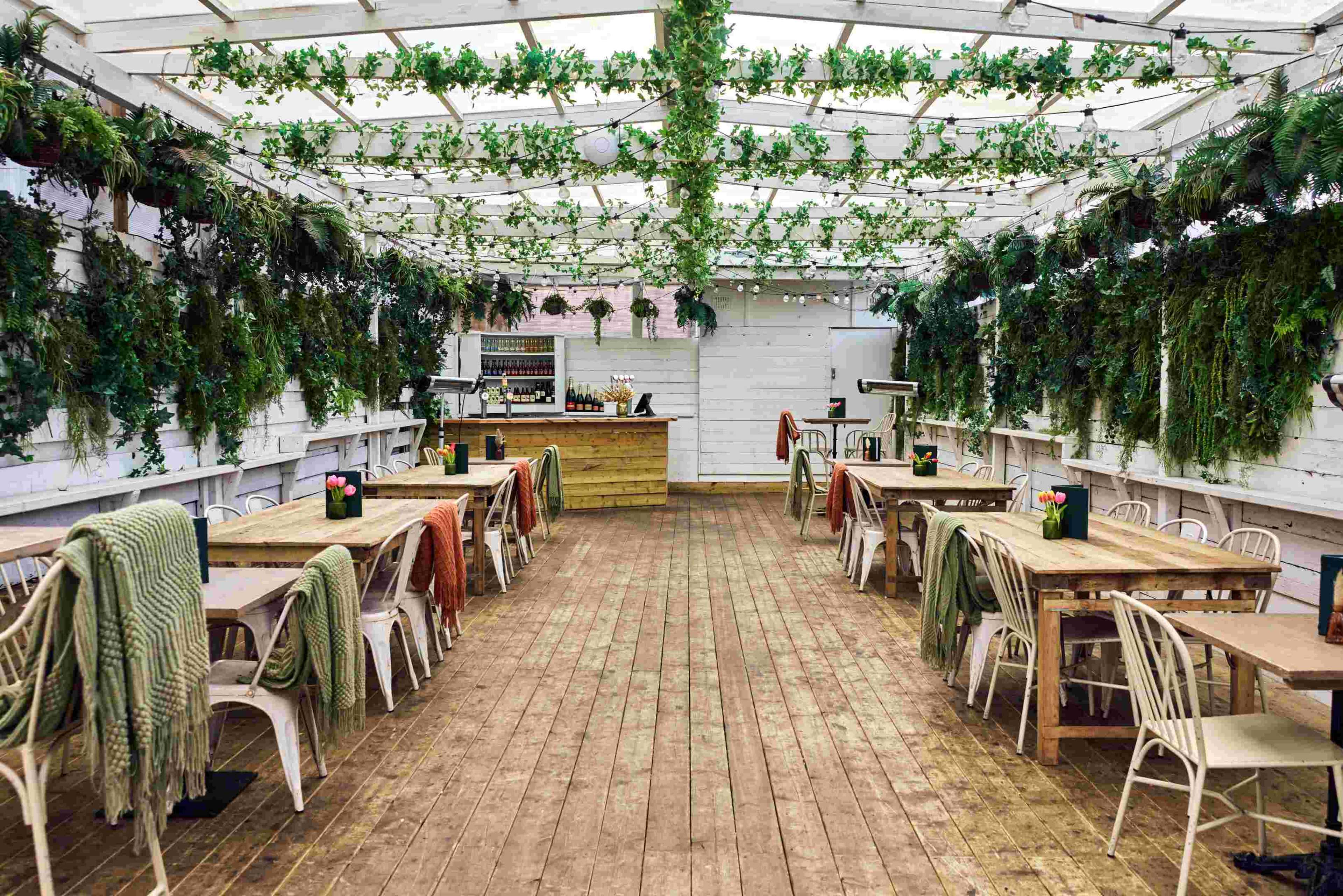 600 capacity, multistory venue, with 5 function rooms Image in Balham, LONDON, ENG