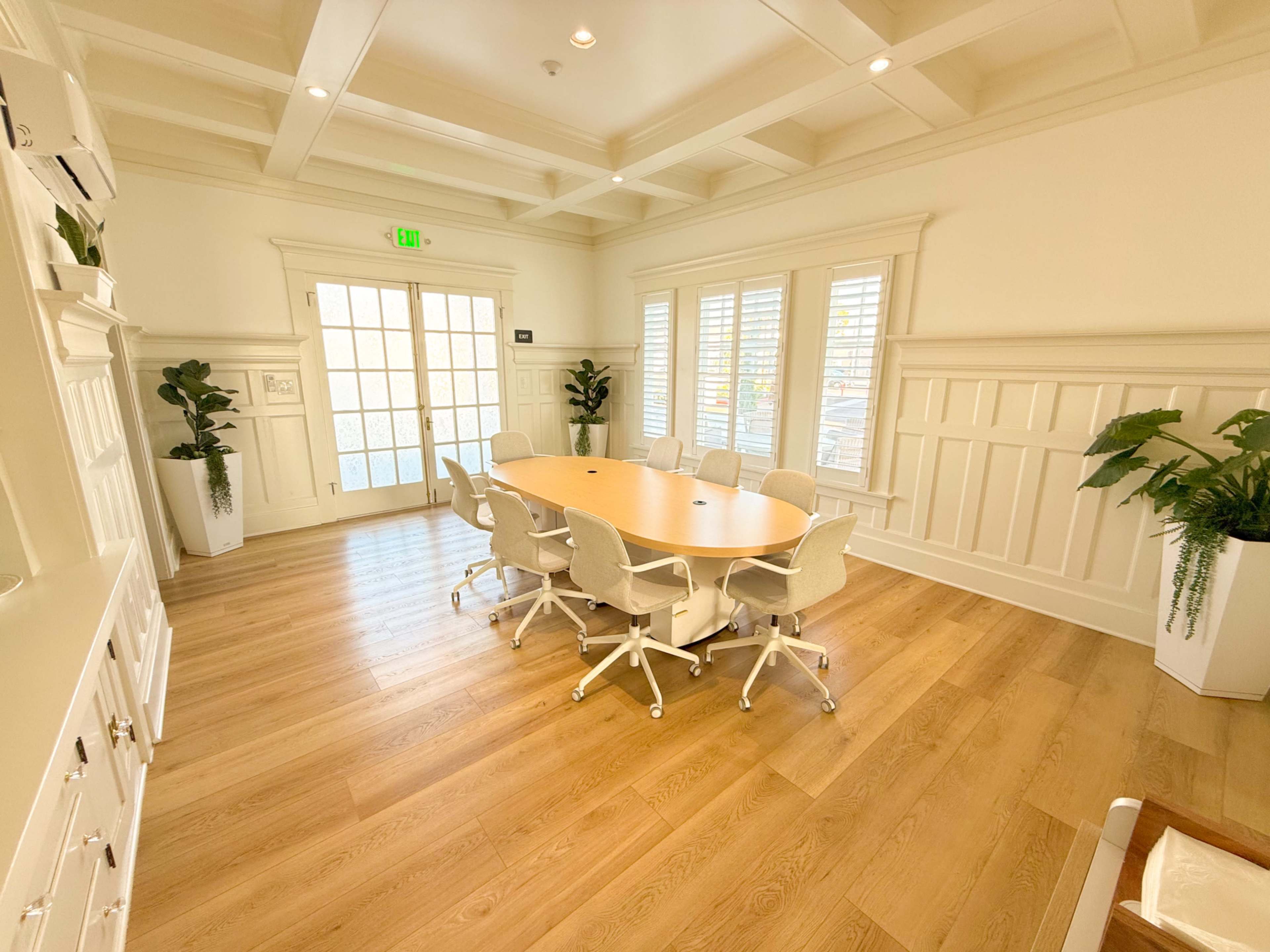 Upscale conference room for meetings Image in Downey, Downey, CA