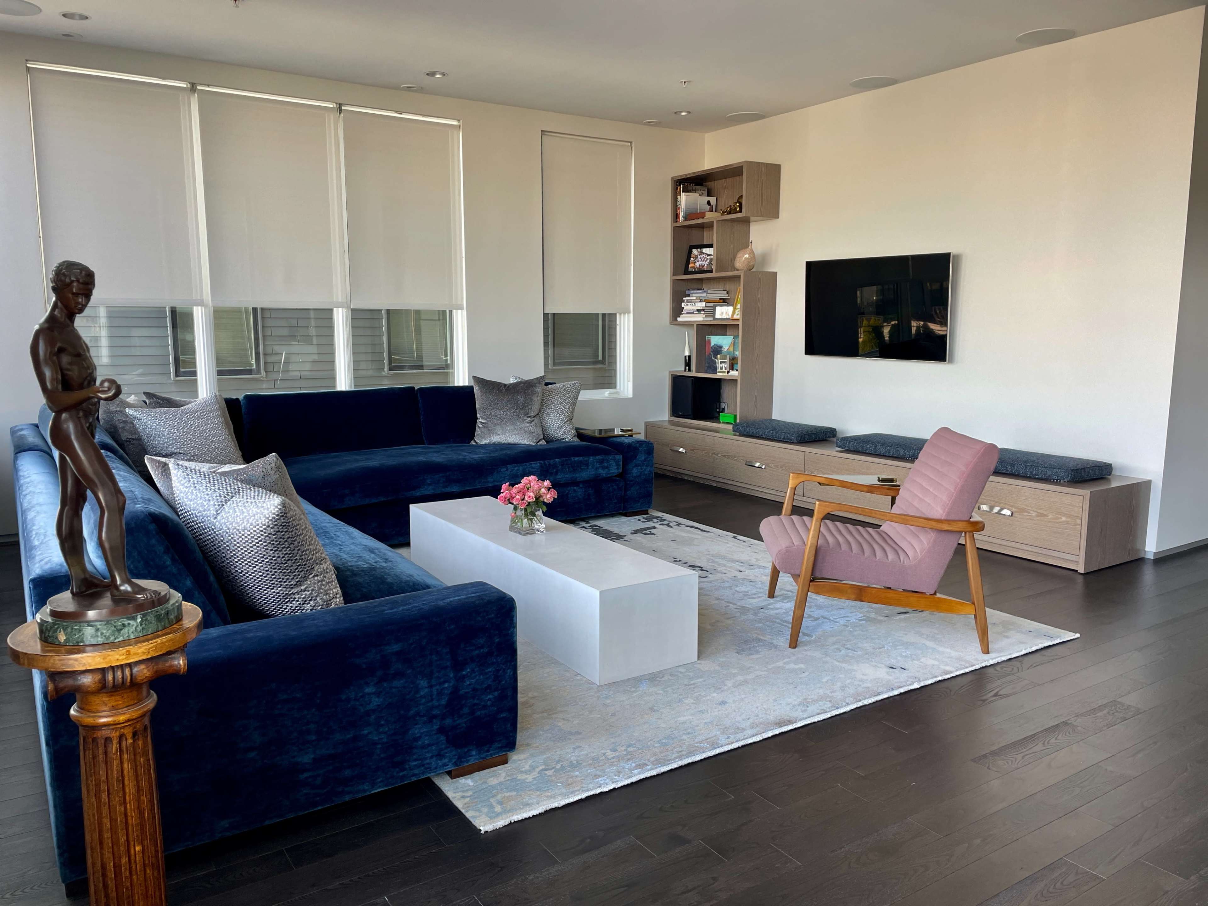 Bright Modern Photo/Meeting Space Image in South Boston, South Boston, MA