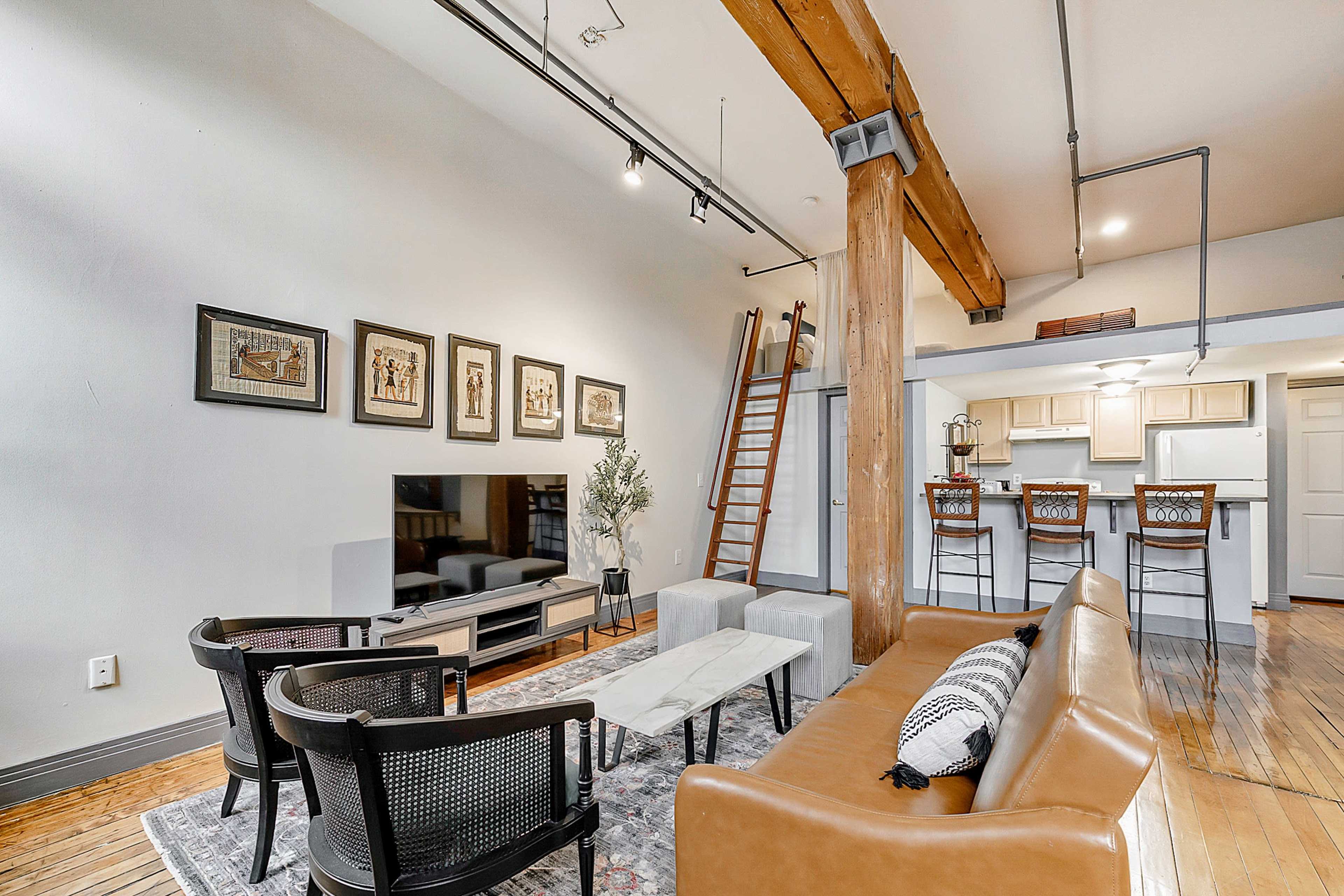 Industrial Studio Loft next to train junction and urban nature preserve Image in Russell Industrial, Detroit, MI