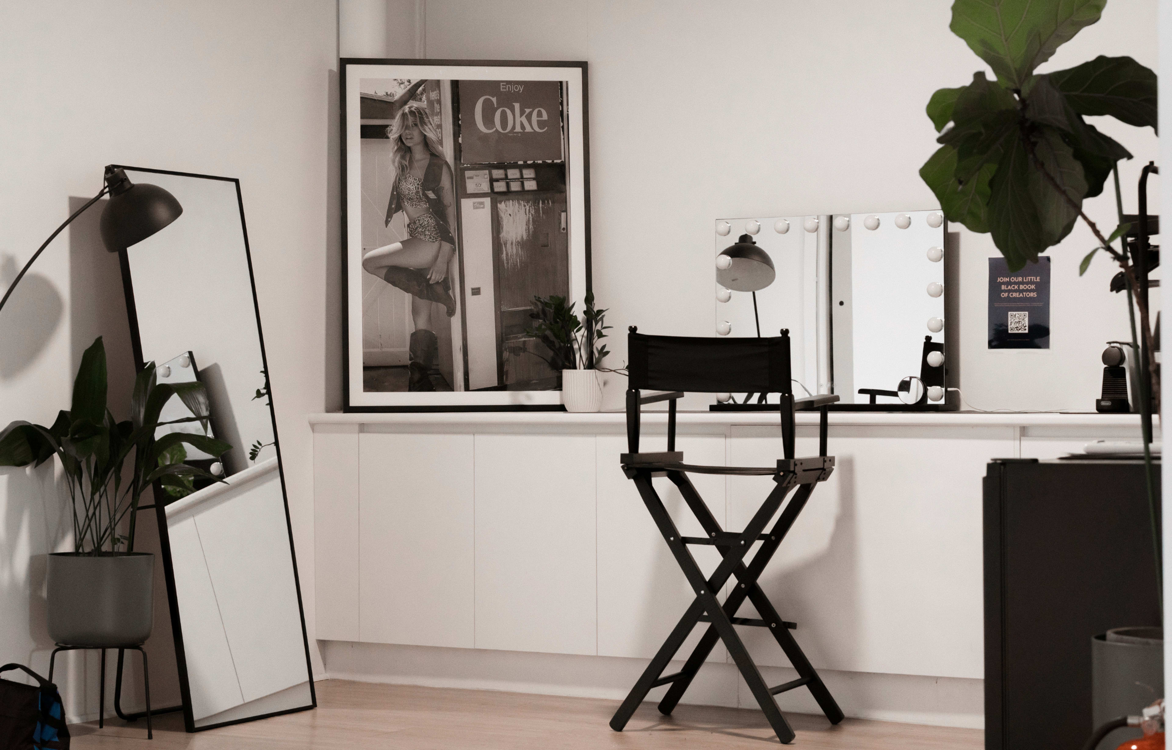 Photography Studio with Floor to Ceiling Cyclorama Image in Tweed Heads South, Tweed Heads South, NSW