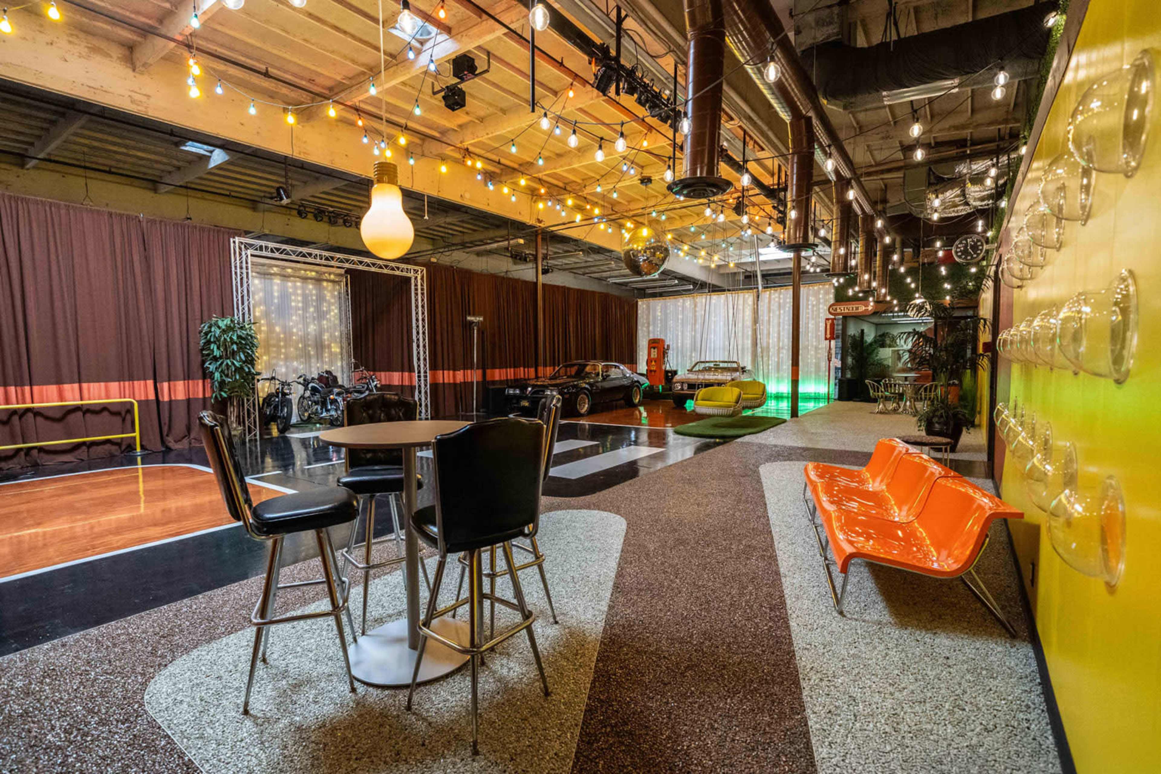 Meeting and Presentation Event Space with Industrial Retro Vibes Image in , COMPTON, CA