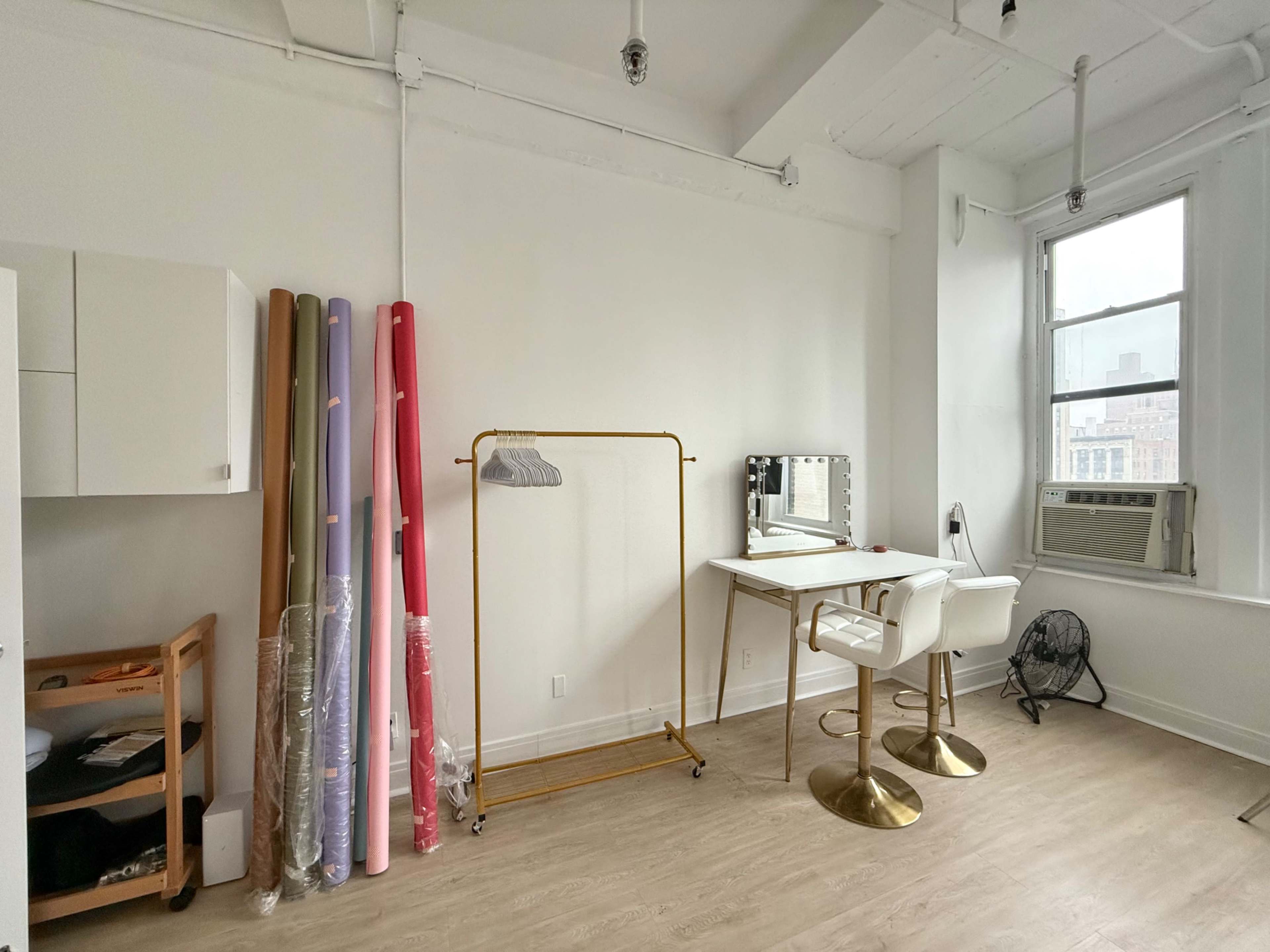 Chic Modern Photo/Content Studio | Perfect for Photographers, Brands, Content Creators Image in Midtown Manhattan, New York, NY