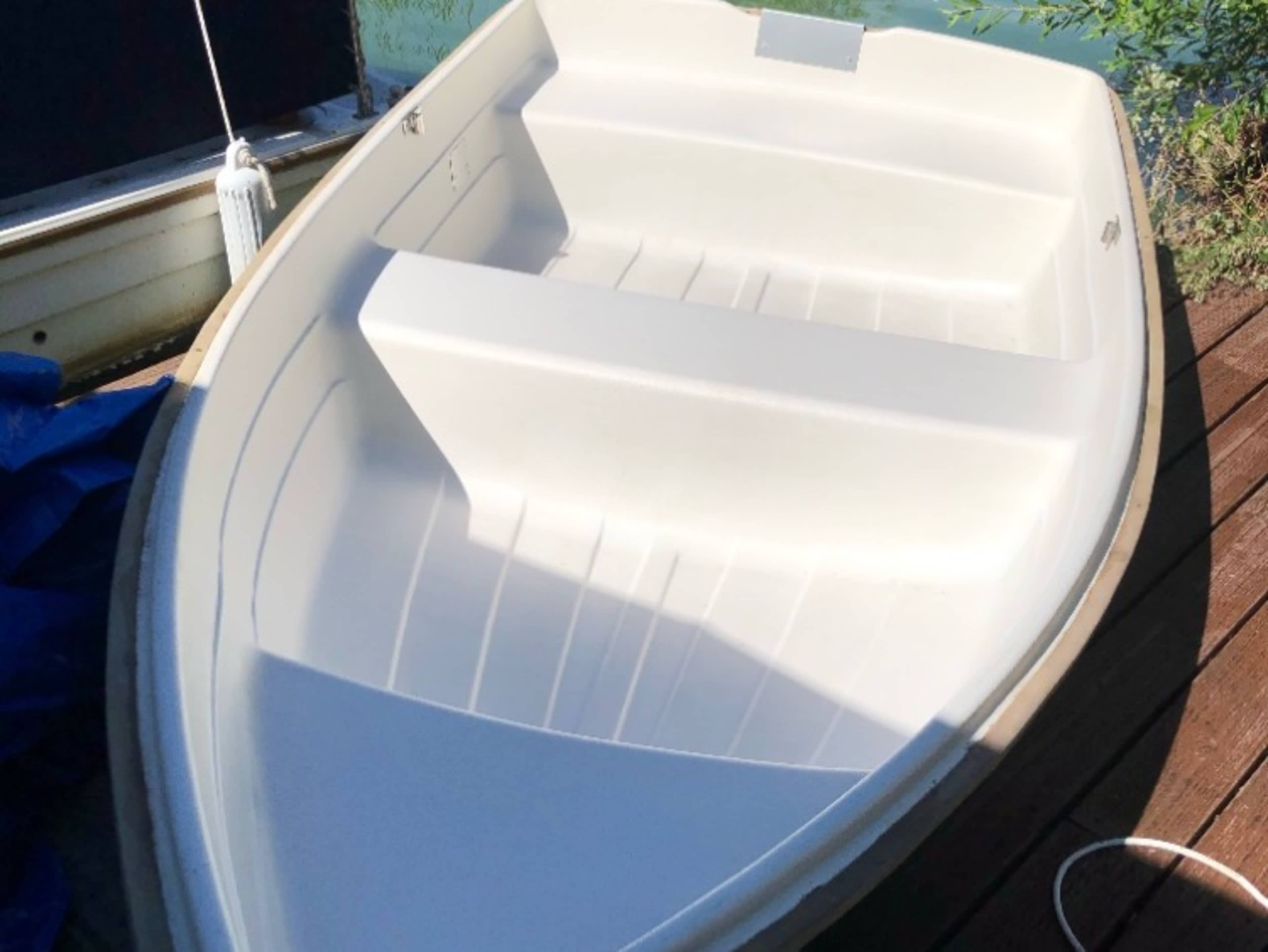 Rowboat 