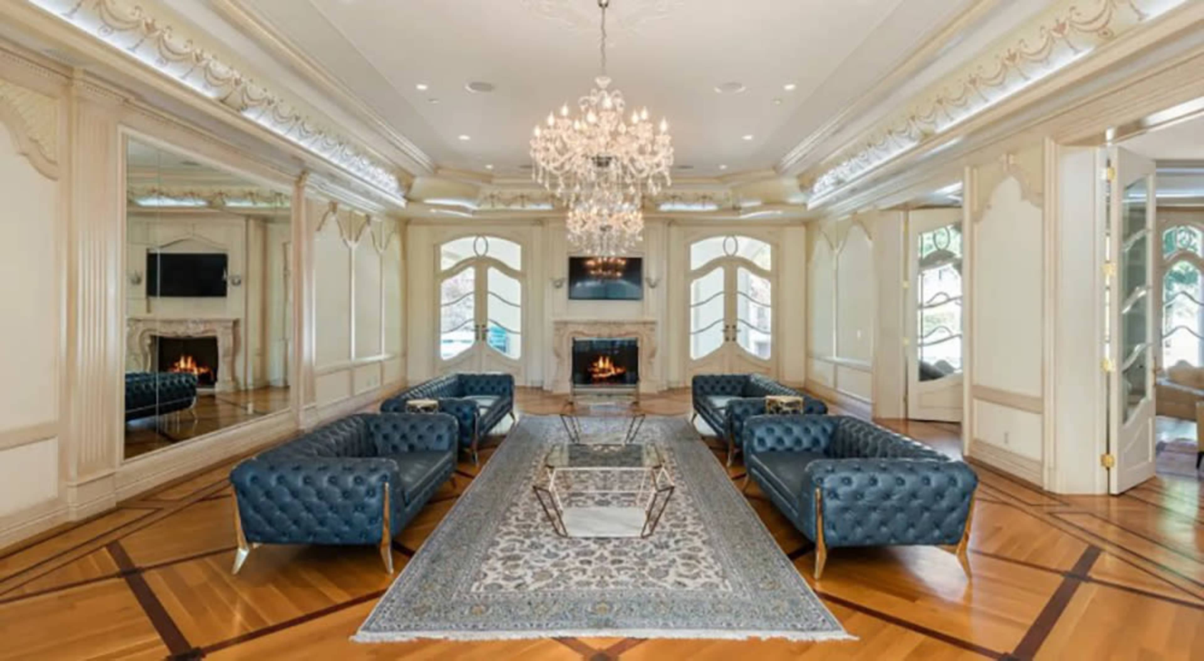 BALLROOM MANSION VERSAILLES ON ALPINE Image in The Flats, Beverly Hills, CA