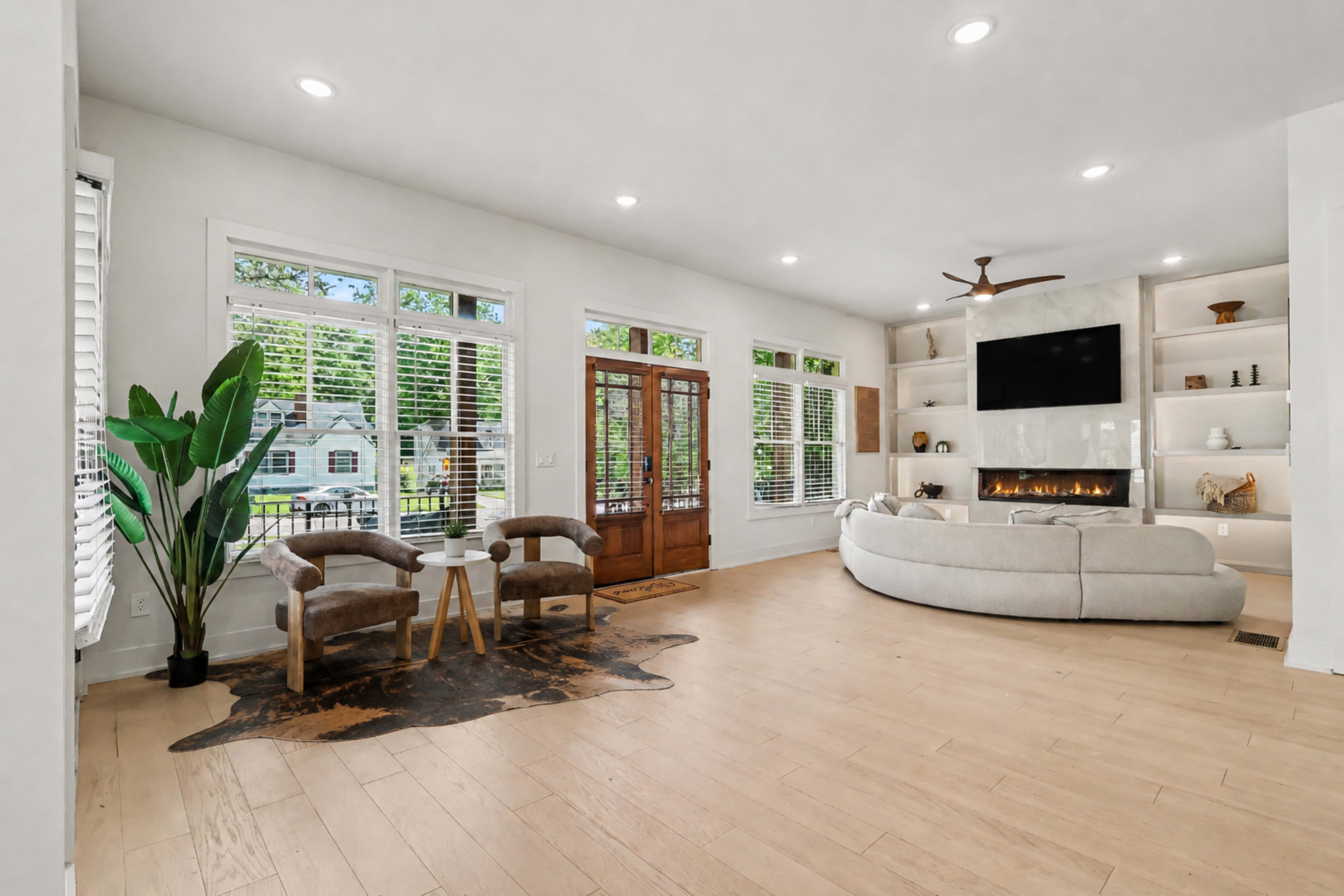 Modern Luxury New Construction | Podcast + Film + Content House ATL Image in East Lake, Atlanta, GA
