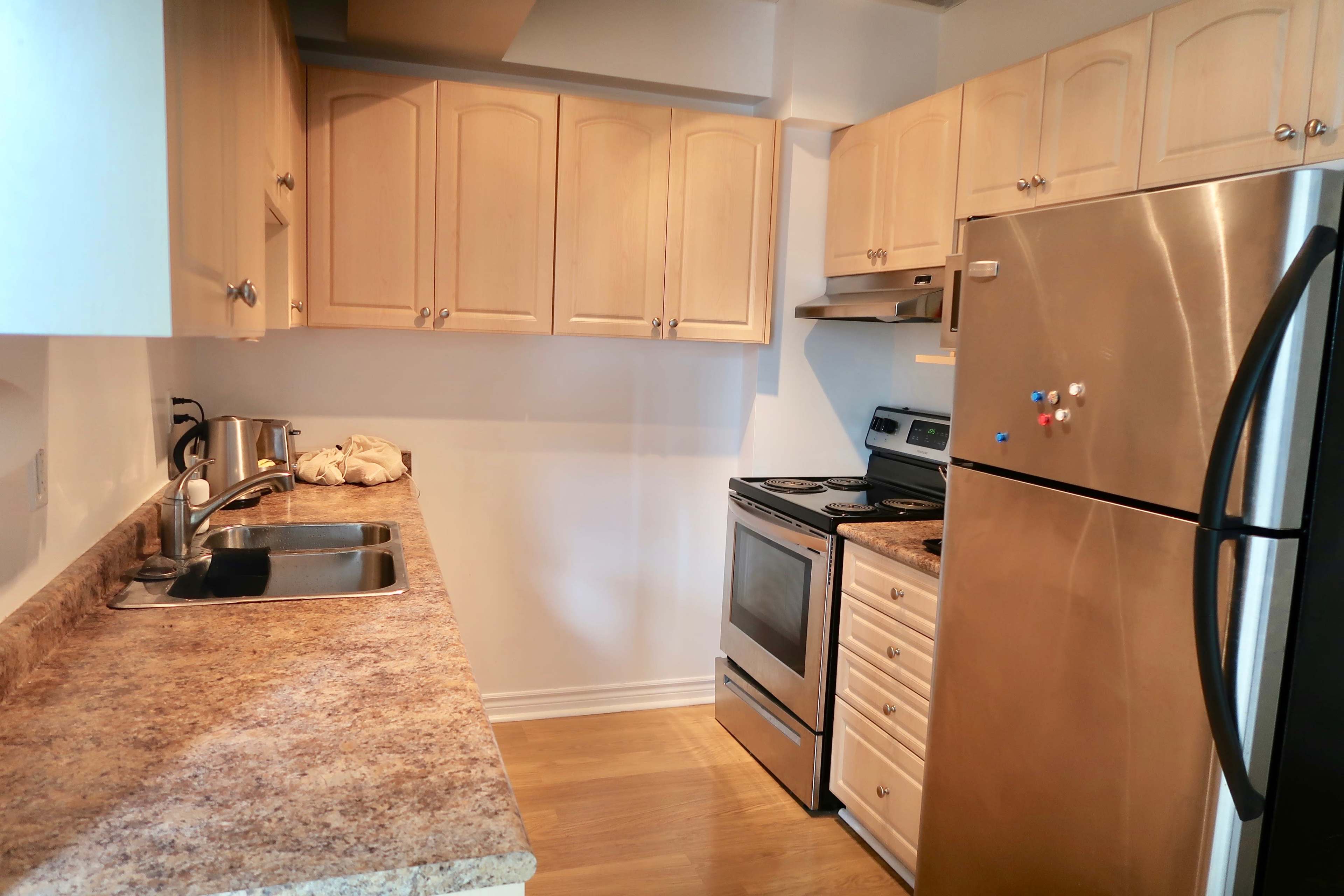 Light-filled Downtown Loft Image in St. Lawrence, TORONTO, ON