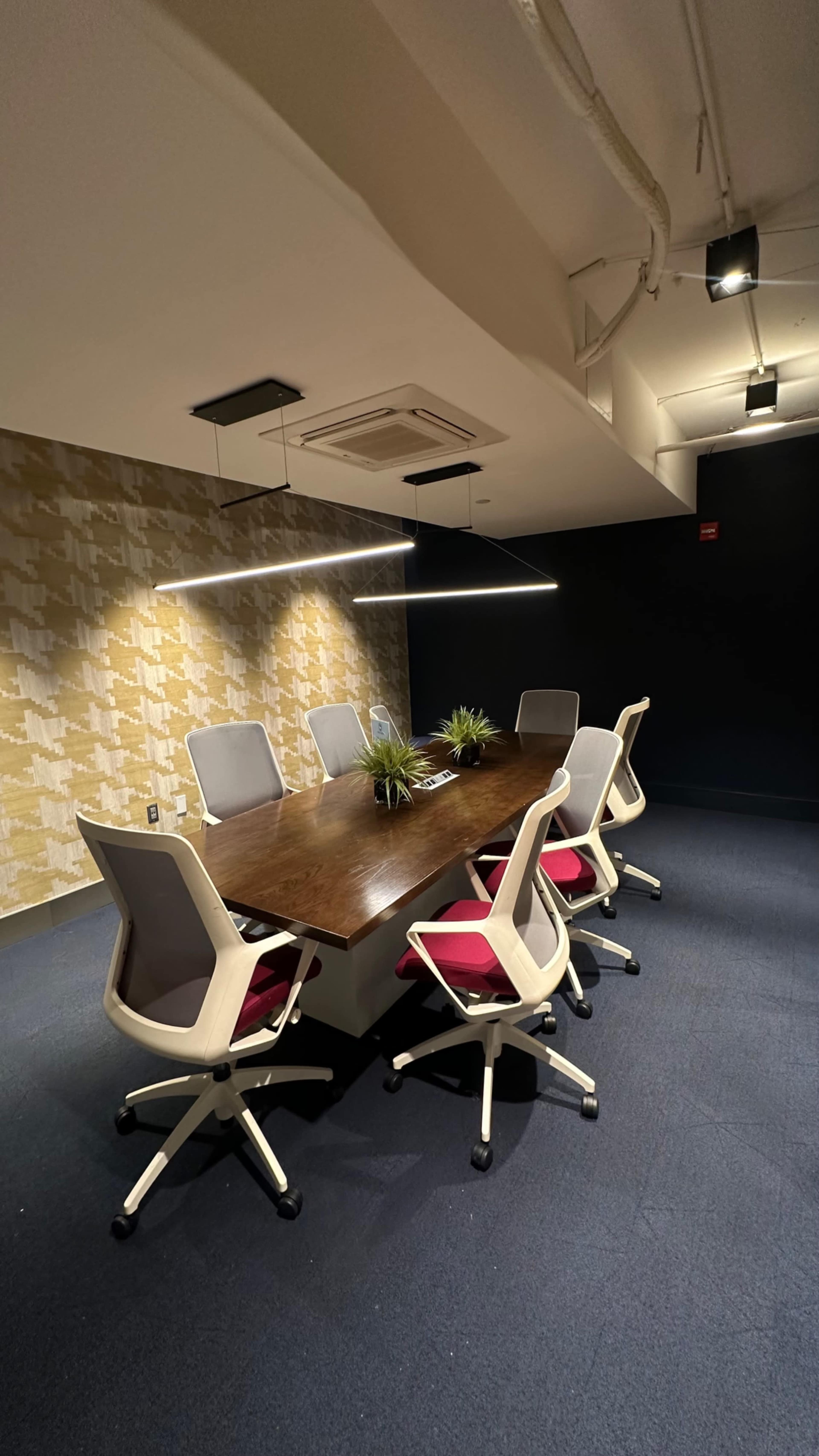 Creative meeting office Image in West Philadelphia, Philadelphia, PA