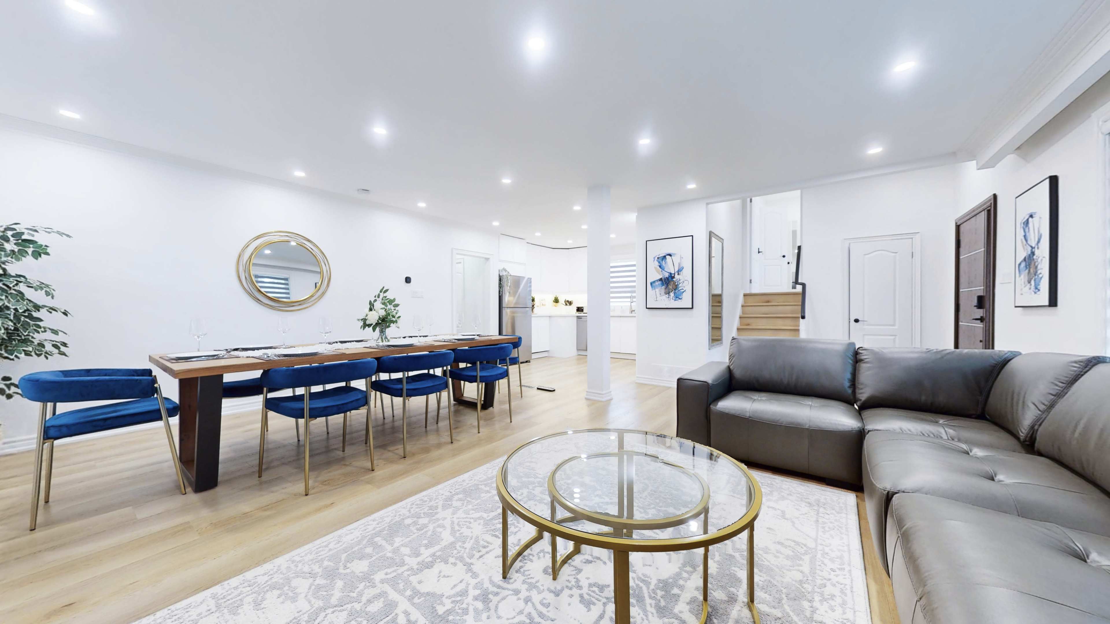 Luxury 7 Bedroom Modern Home Image in Bathurst Manor, North York, ON