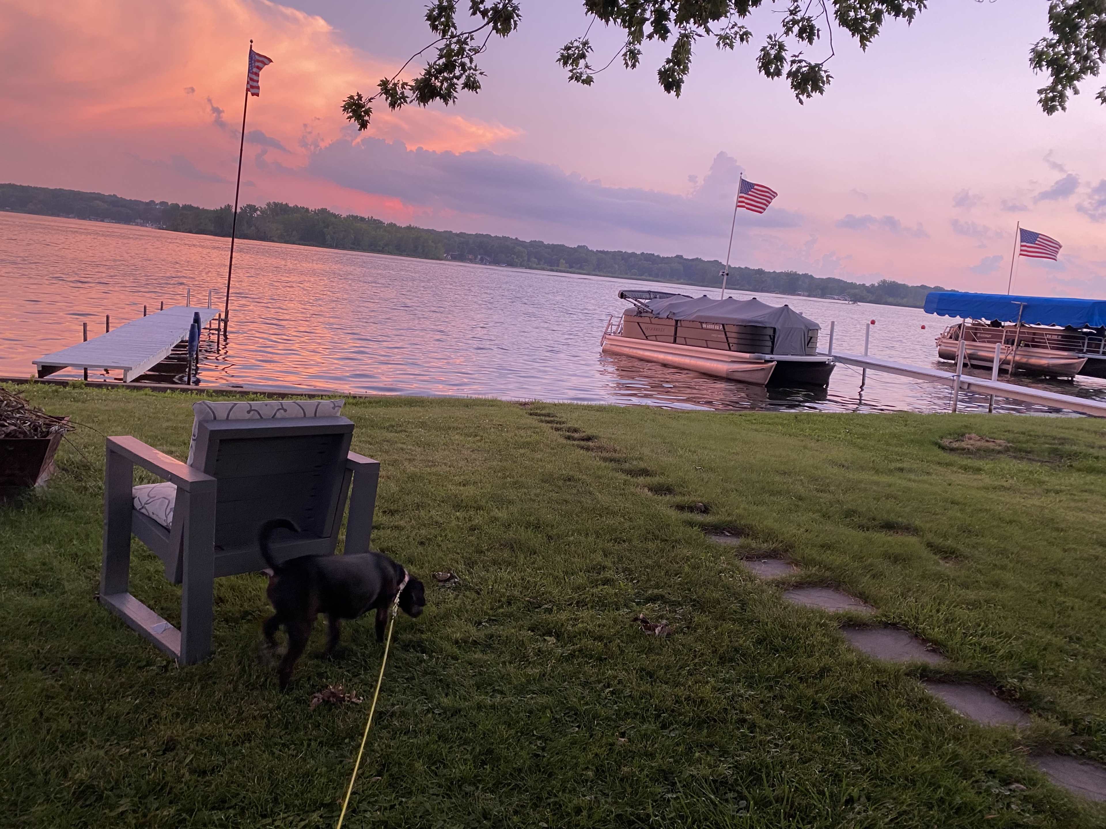 Lakefront Oasis Image in Tippecanoe Township, Leesburg, IN