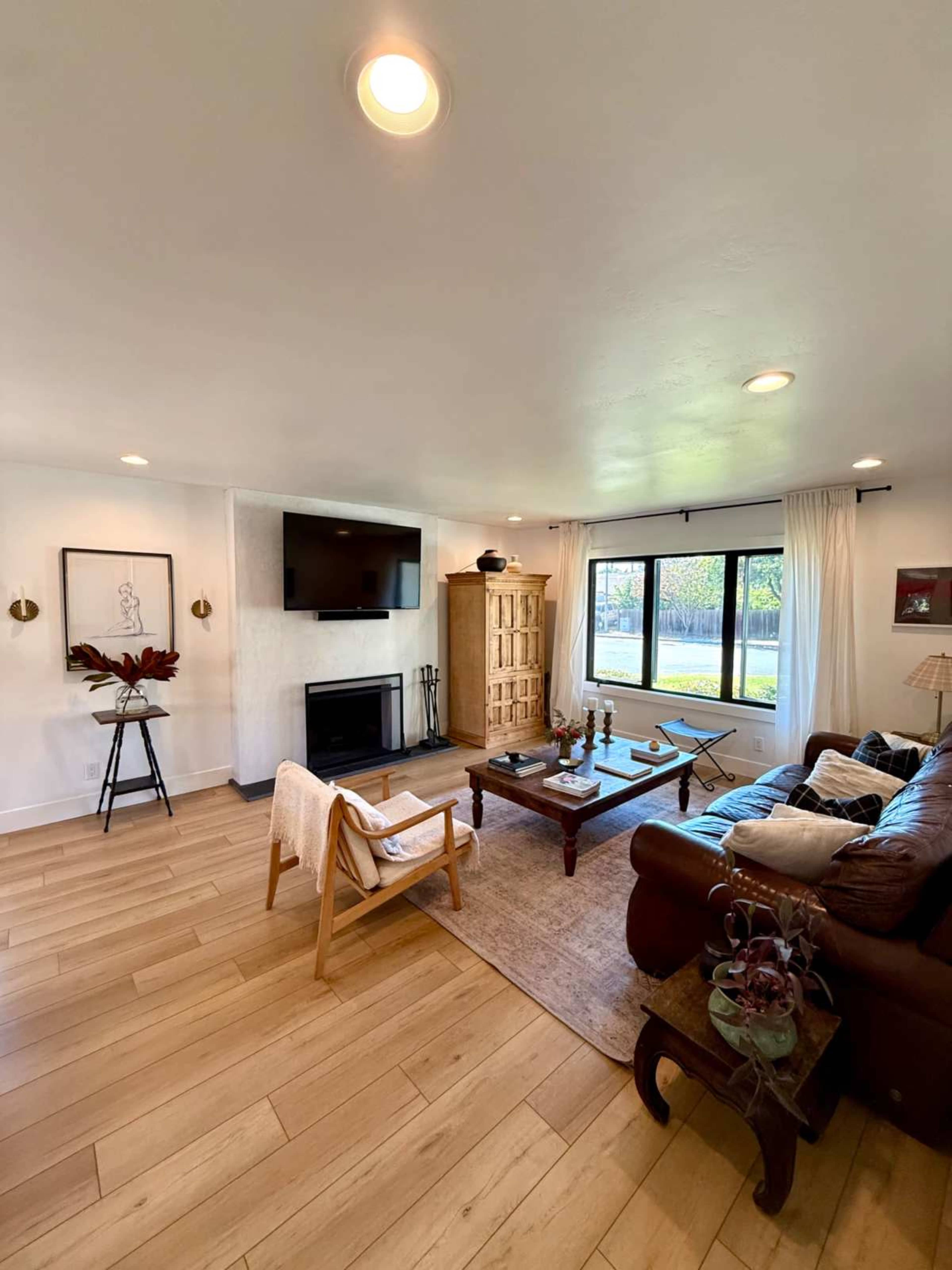 Bright and Open Coastal Ranch Home near Historic Downtown San Juan Capistrano and the Historic Mission Image in San Juan Capistrano, San Juan Capistrano, CA